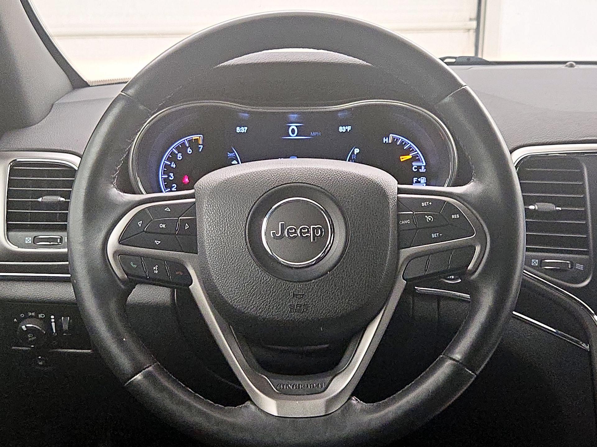 Thumbnail: 2018 Jeep Grand Cherokee - 10