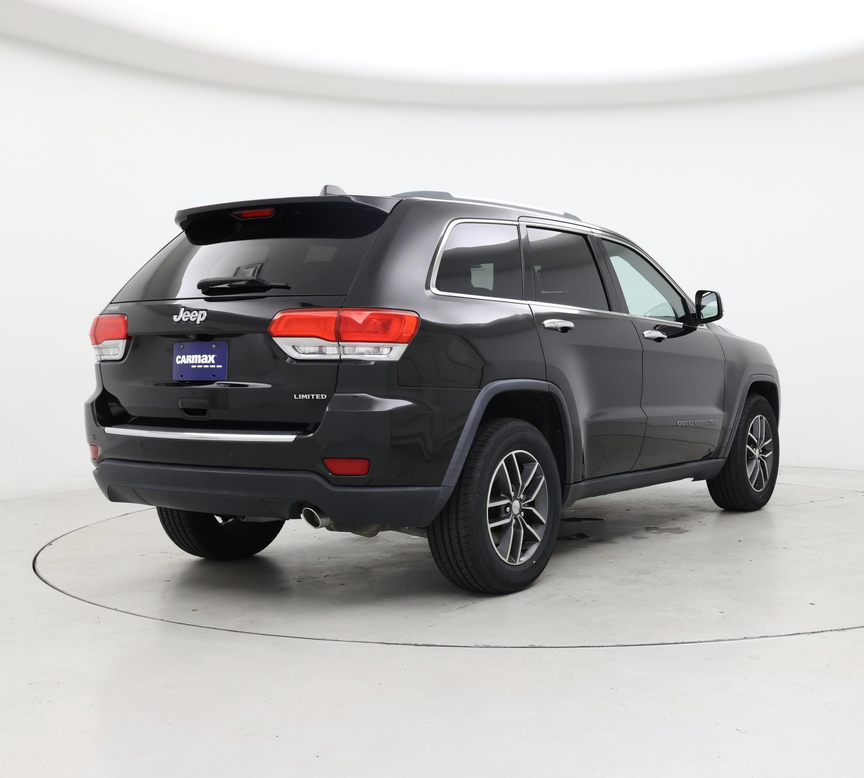 Thumbnail: 2018 Jeep Grand Cherokee - 8