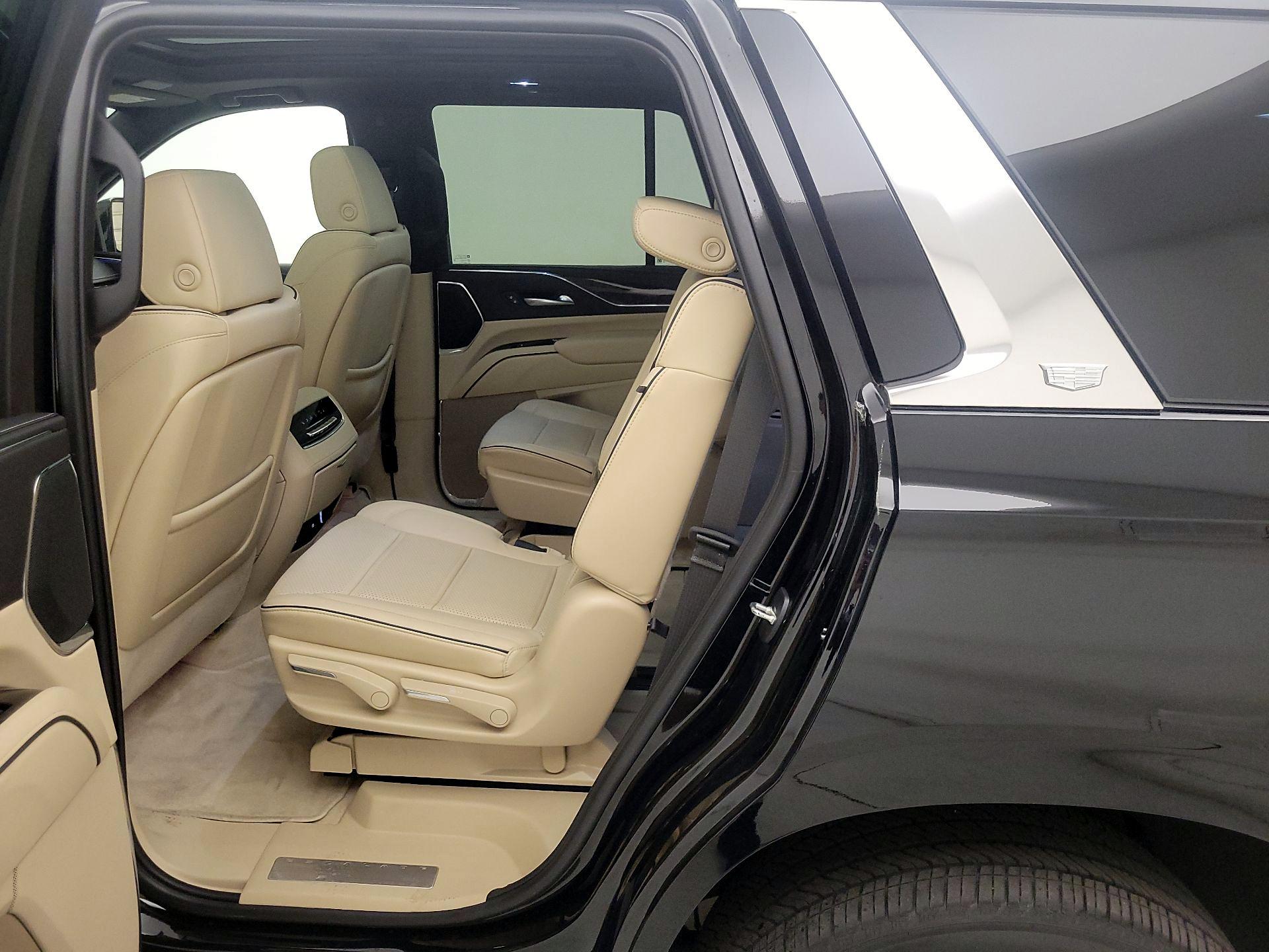 Thumbnail: 2023 Cadillac Escalade - 20