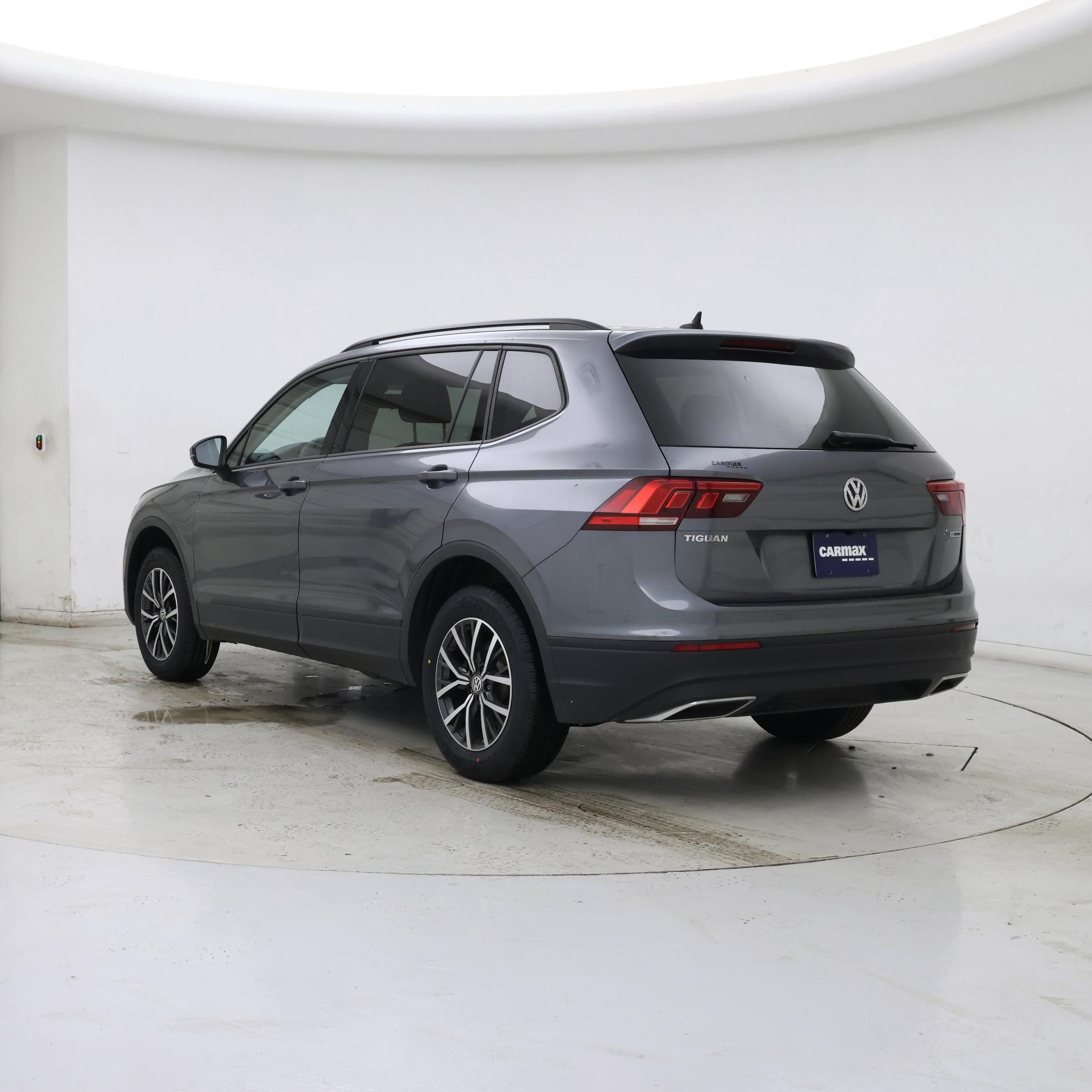 Thumbnail: 2021 Volkswagen Tiguan - 2