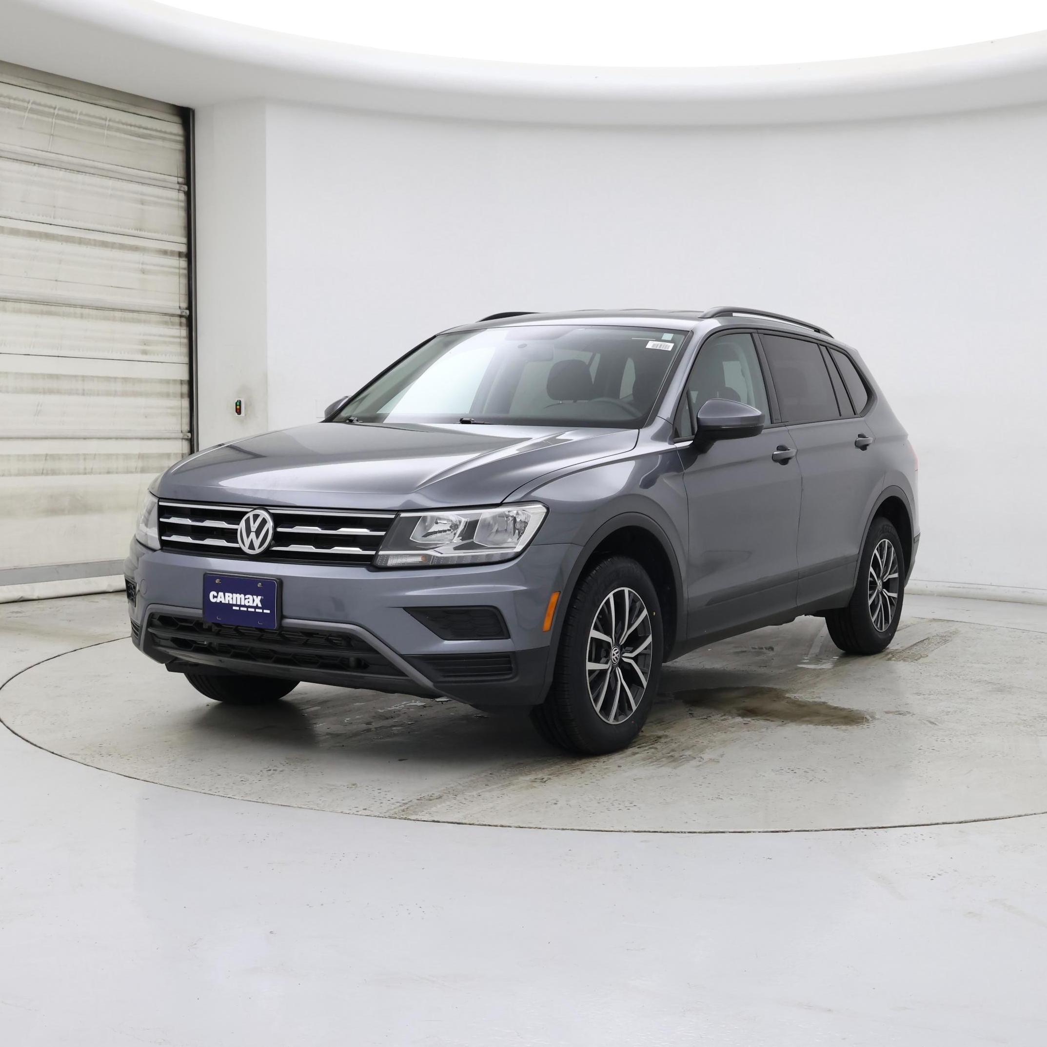 Thumbnail: 2021 Volkswagen Tiguan - 4