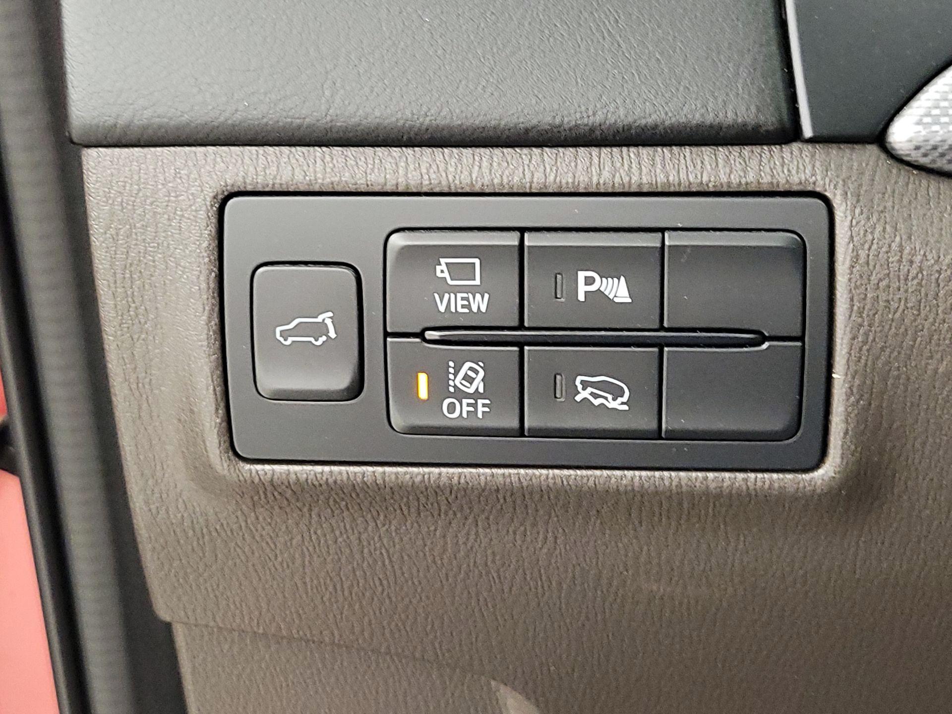 Thumbnail: 2022 Mazda CX-9 - 13