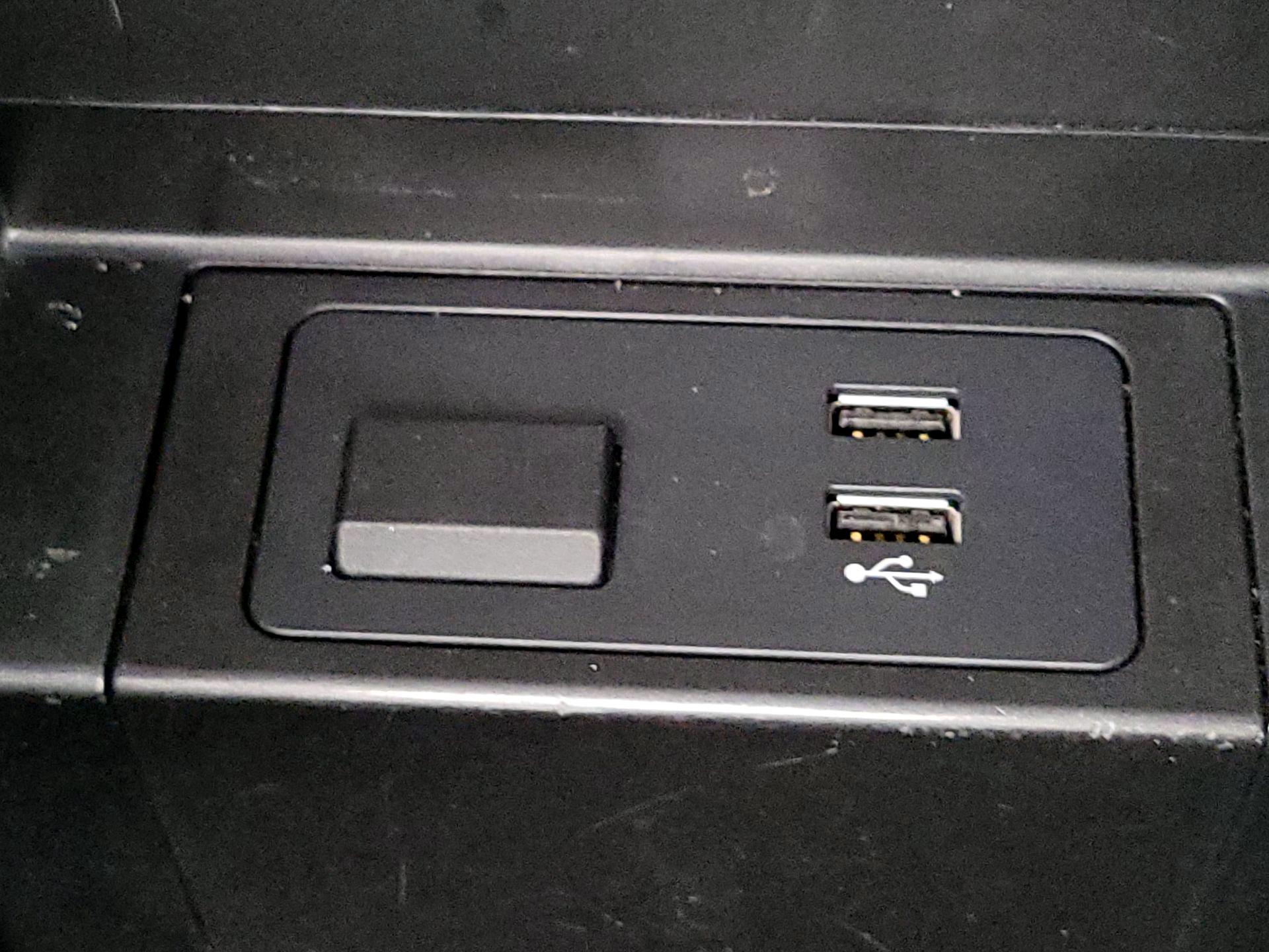 Thumbnail: 2022 Mazda CX-9 - 18