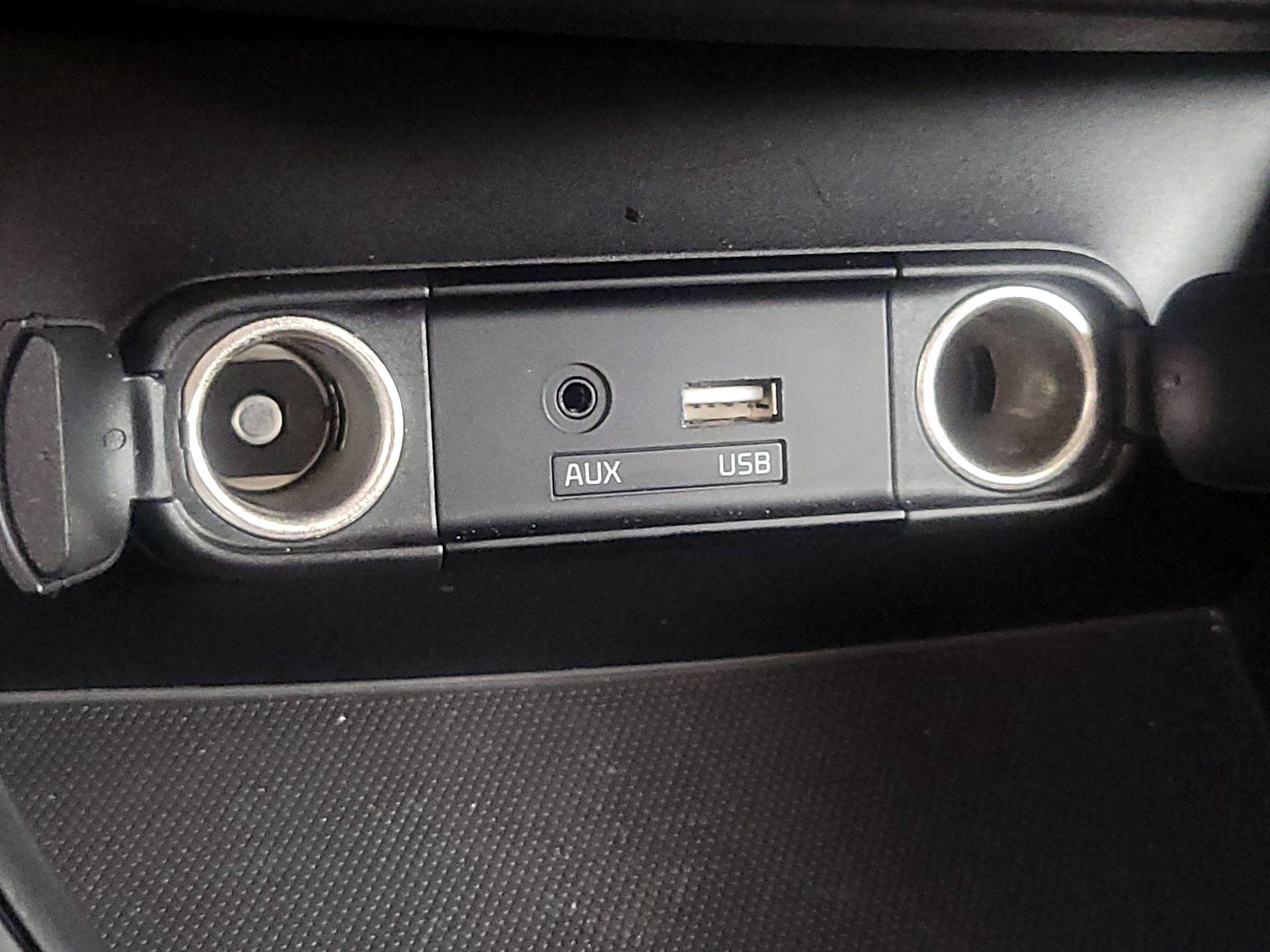 Thumbnail: 2019 Kia Soul - 18