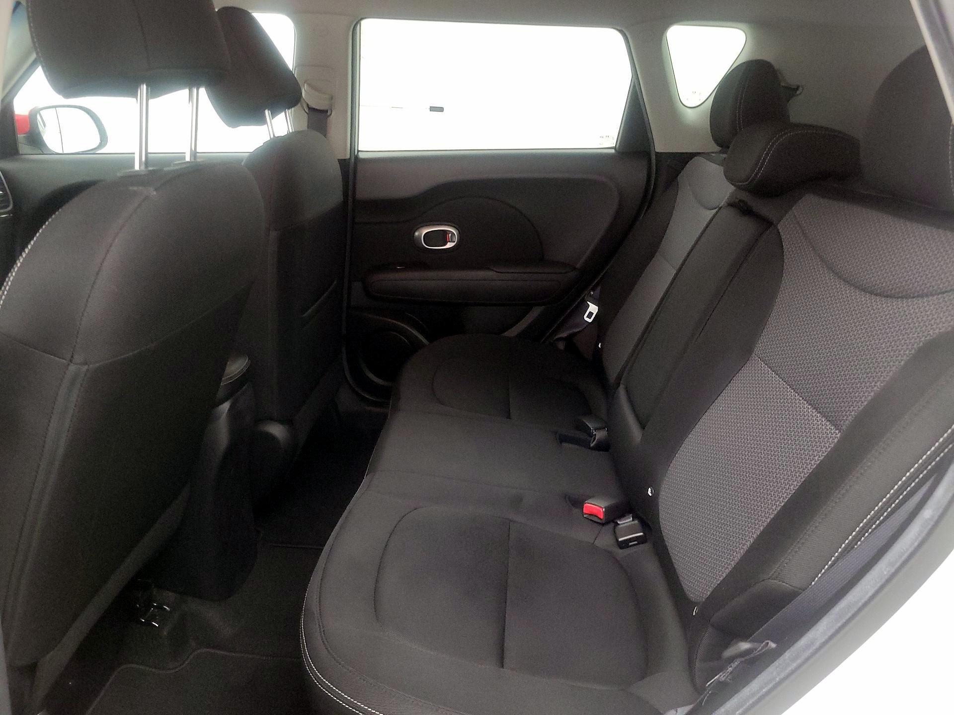 Thumbnail: 2019 Kia Soul - 19