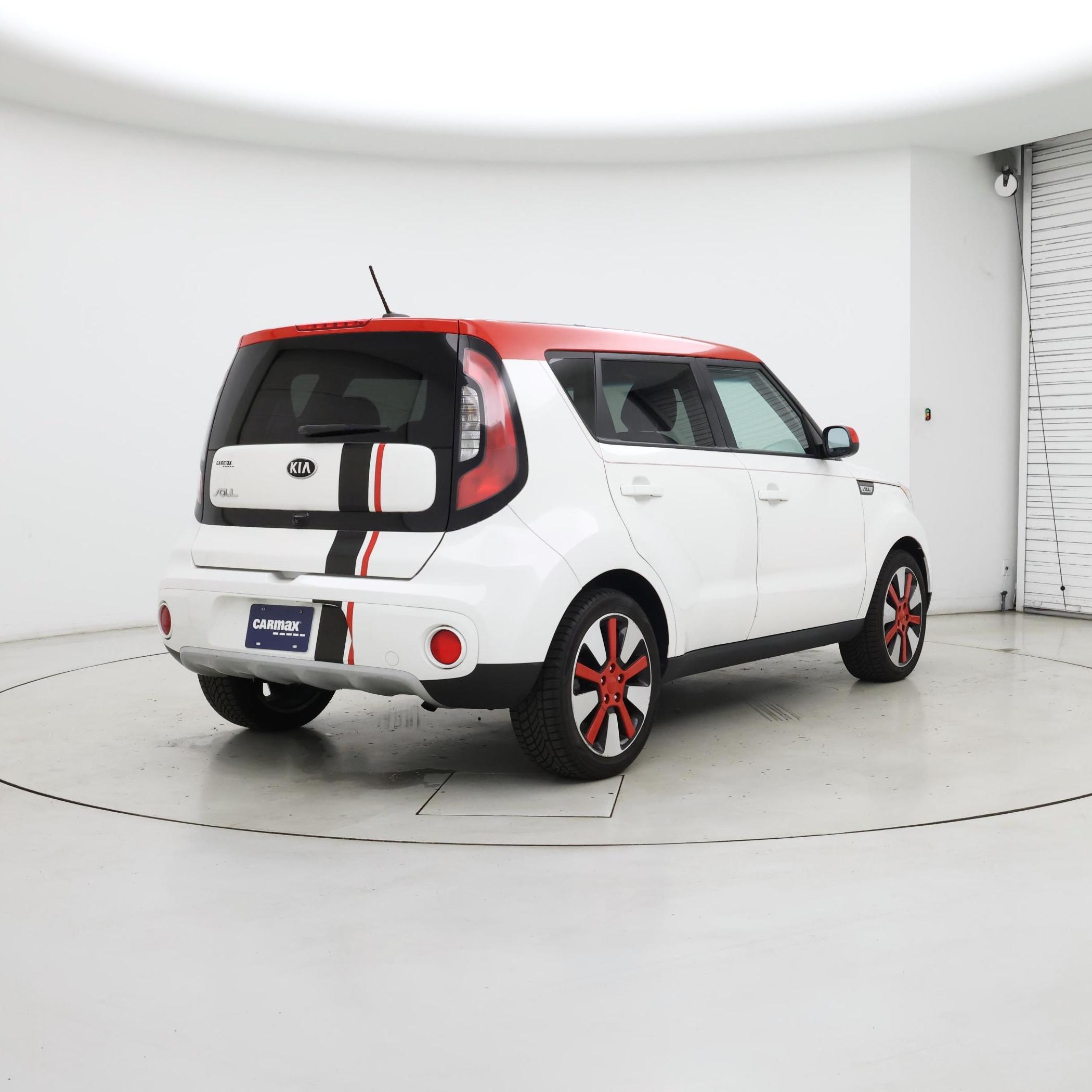 Thumbnail: 2019 Kia Soul - 8