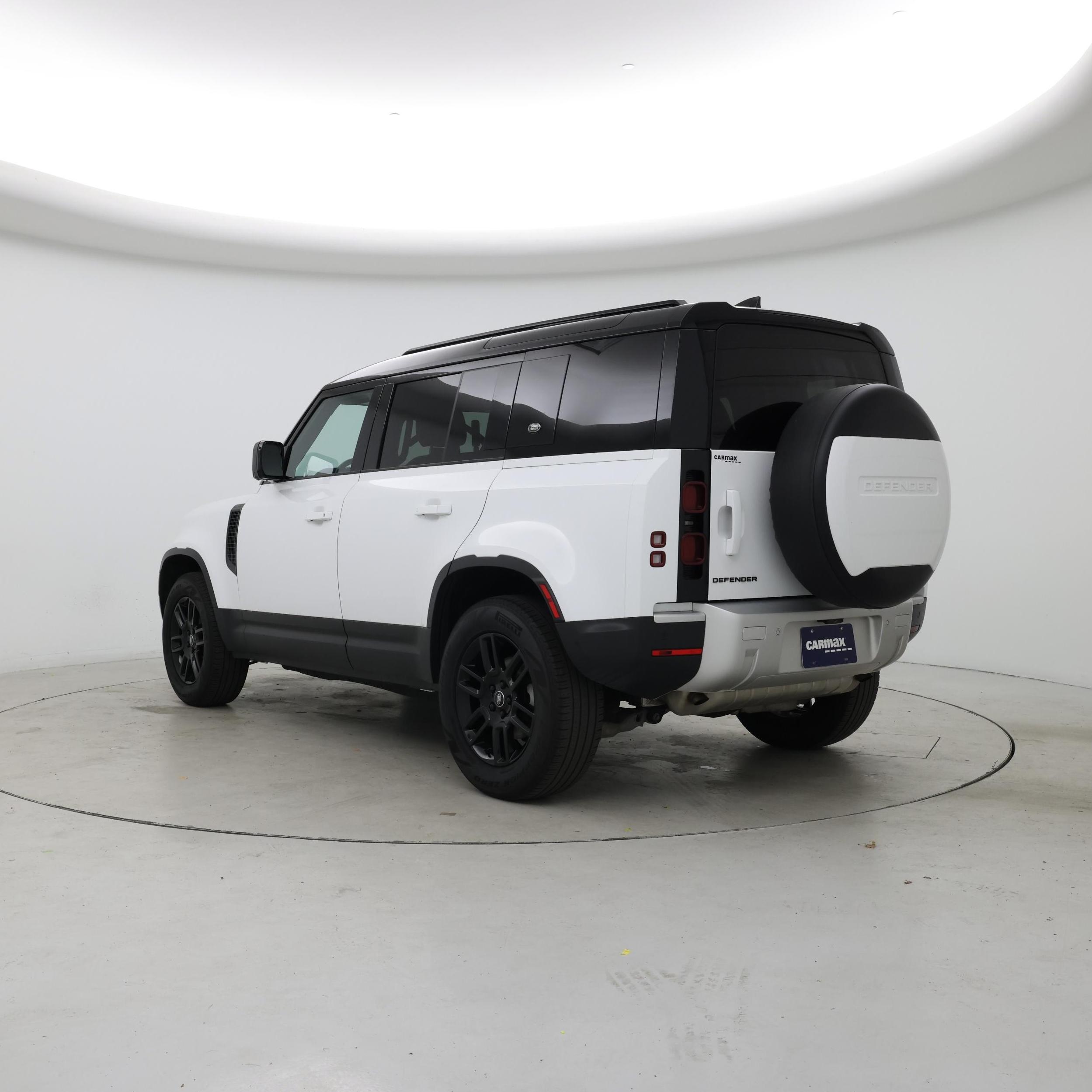 Thumbnail: 2023 Land Rover Defender - 2