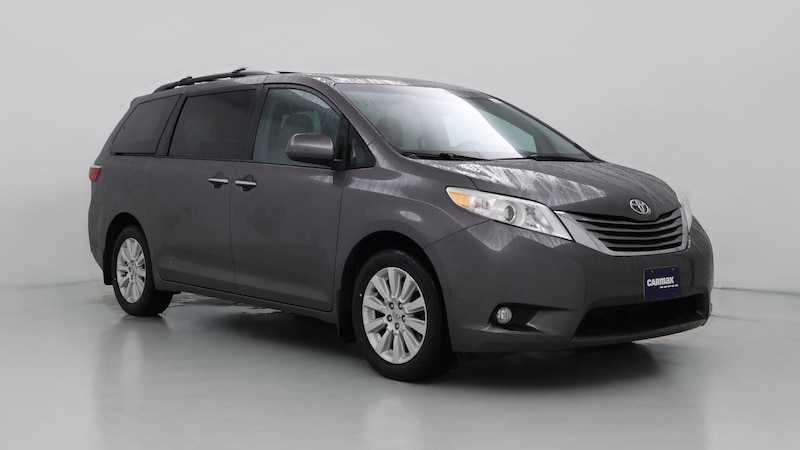 2015 Toyota Sienna XLE Hero Image