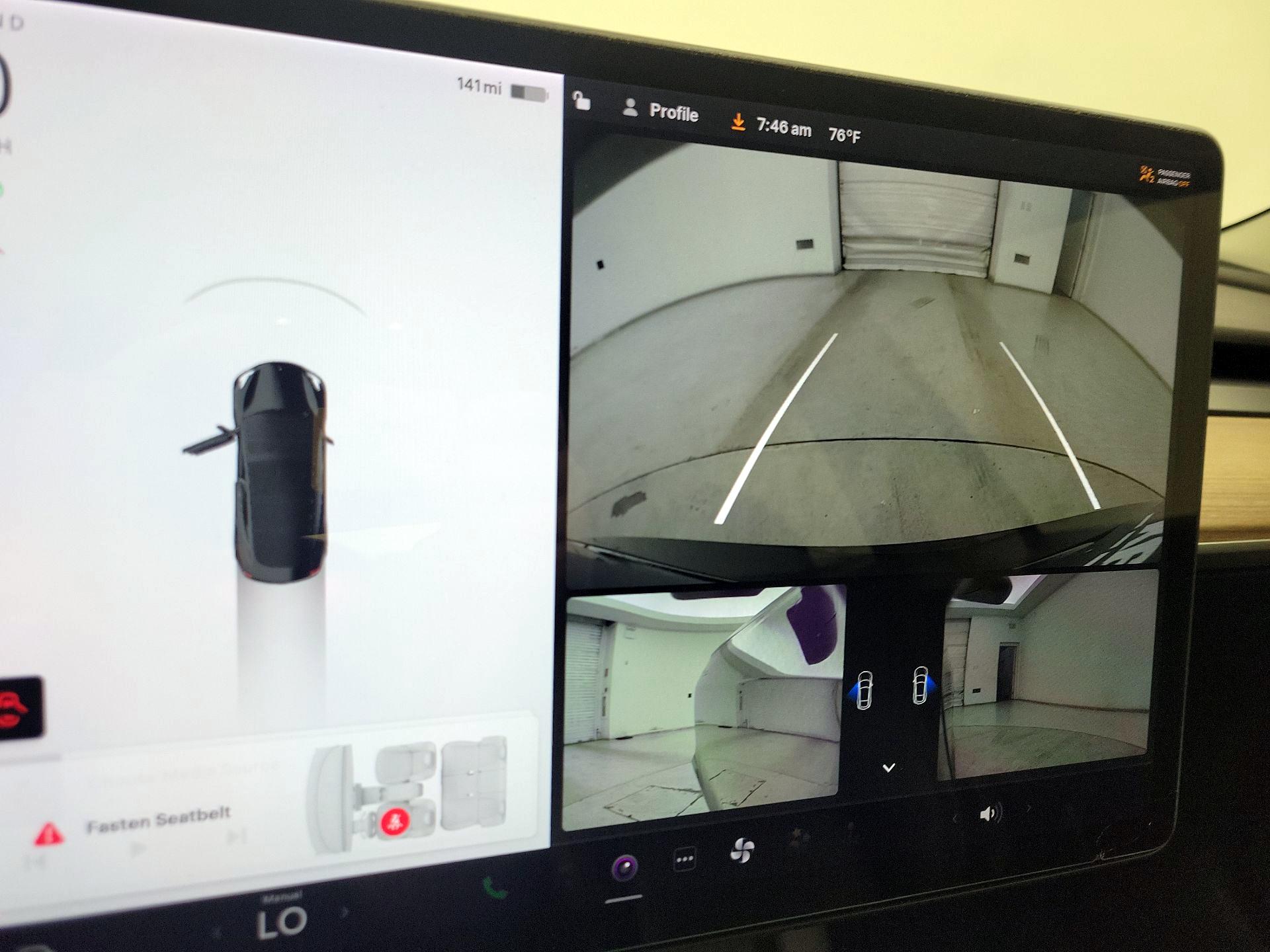 Thumbnail: 2022 Tesla Model 3 - 14