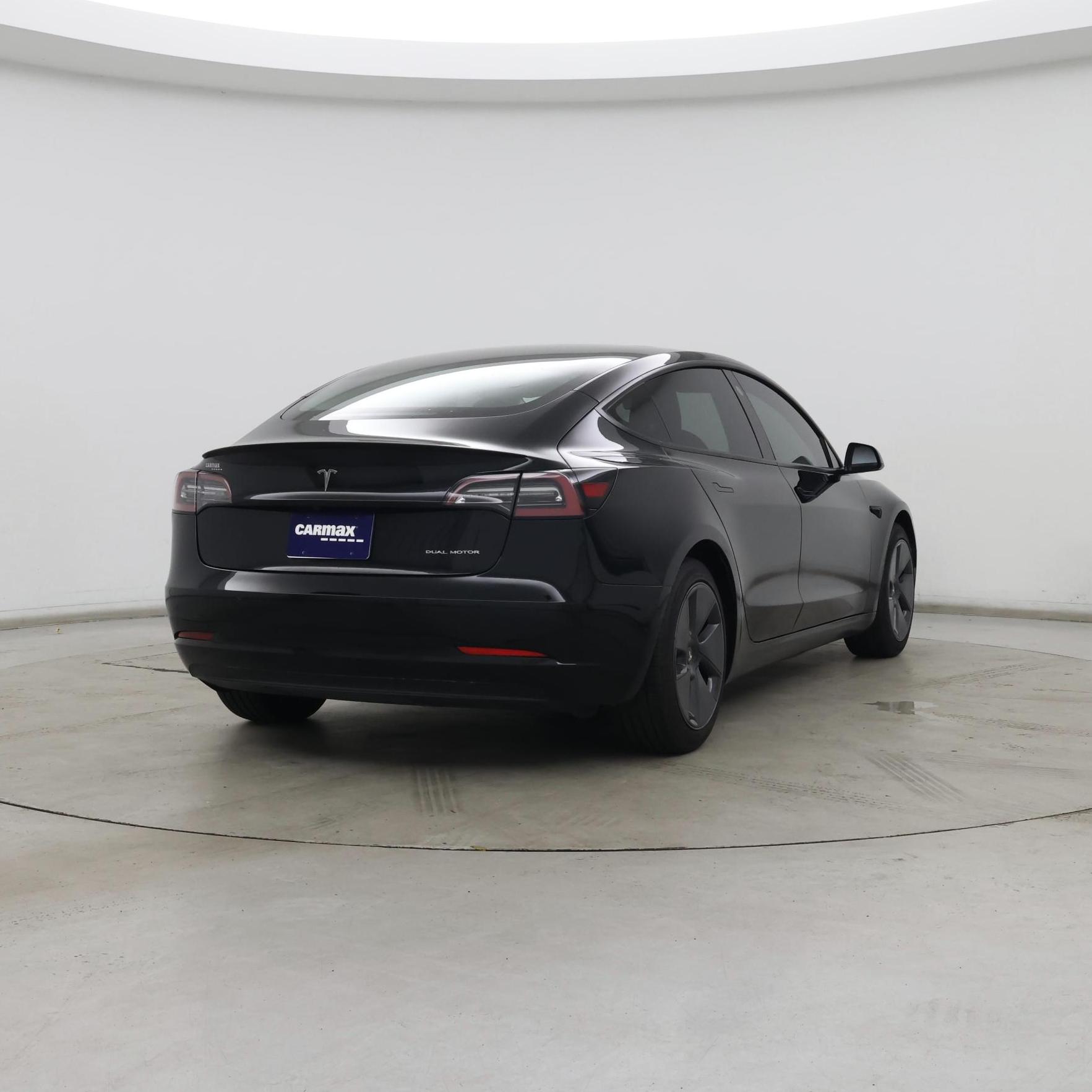 Thumbnail: 2022 Tesla Model 3 - 8