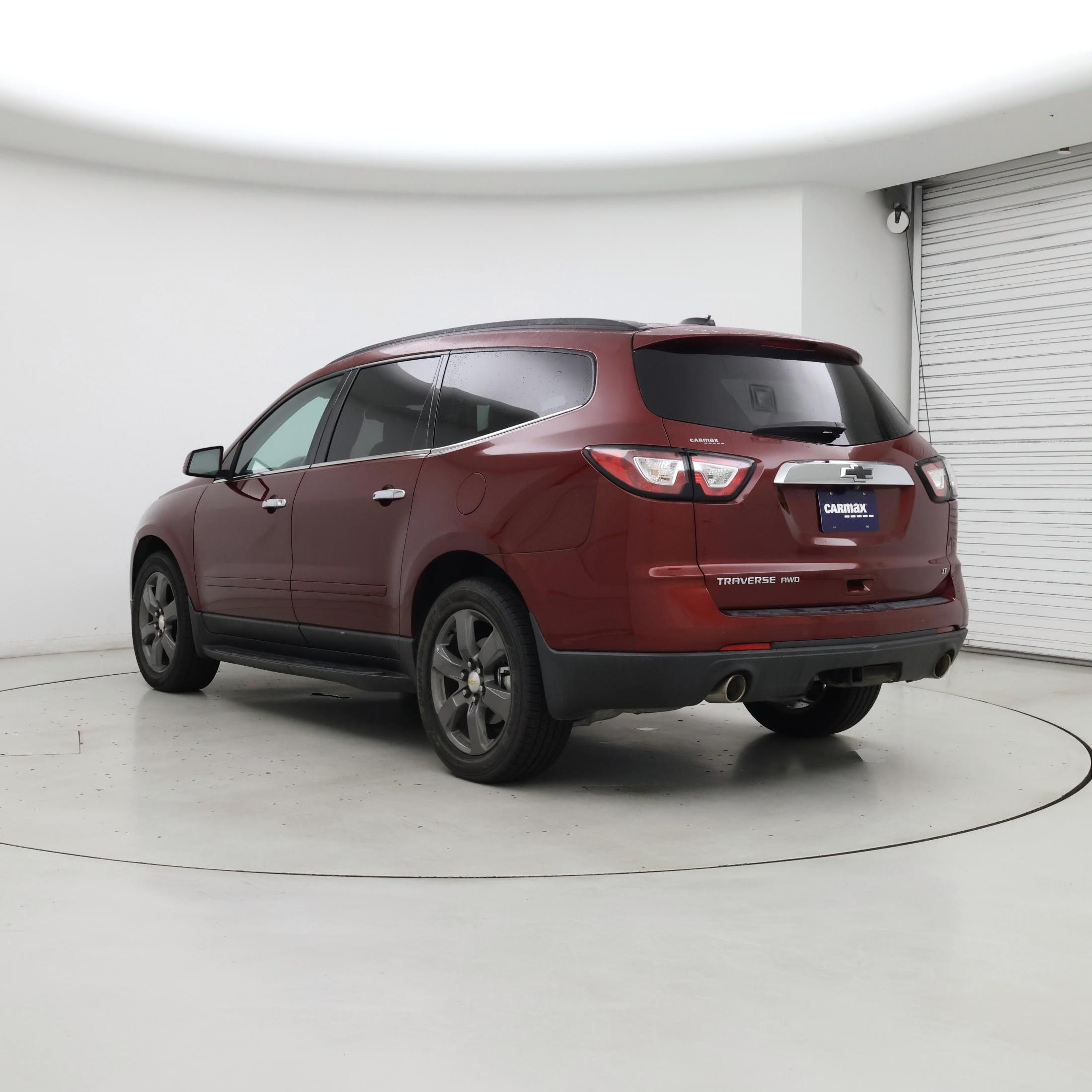 Thumbnail: 2017 Chevrolet Traverse - 2