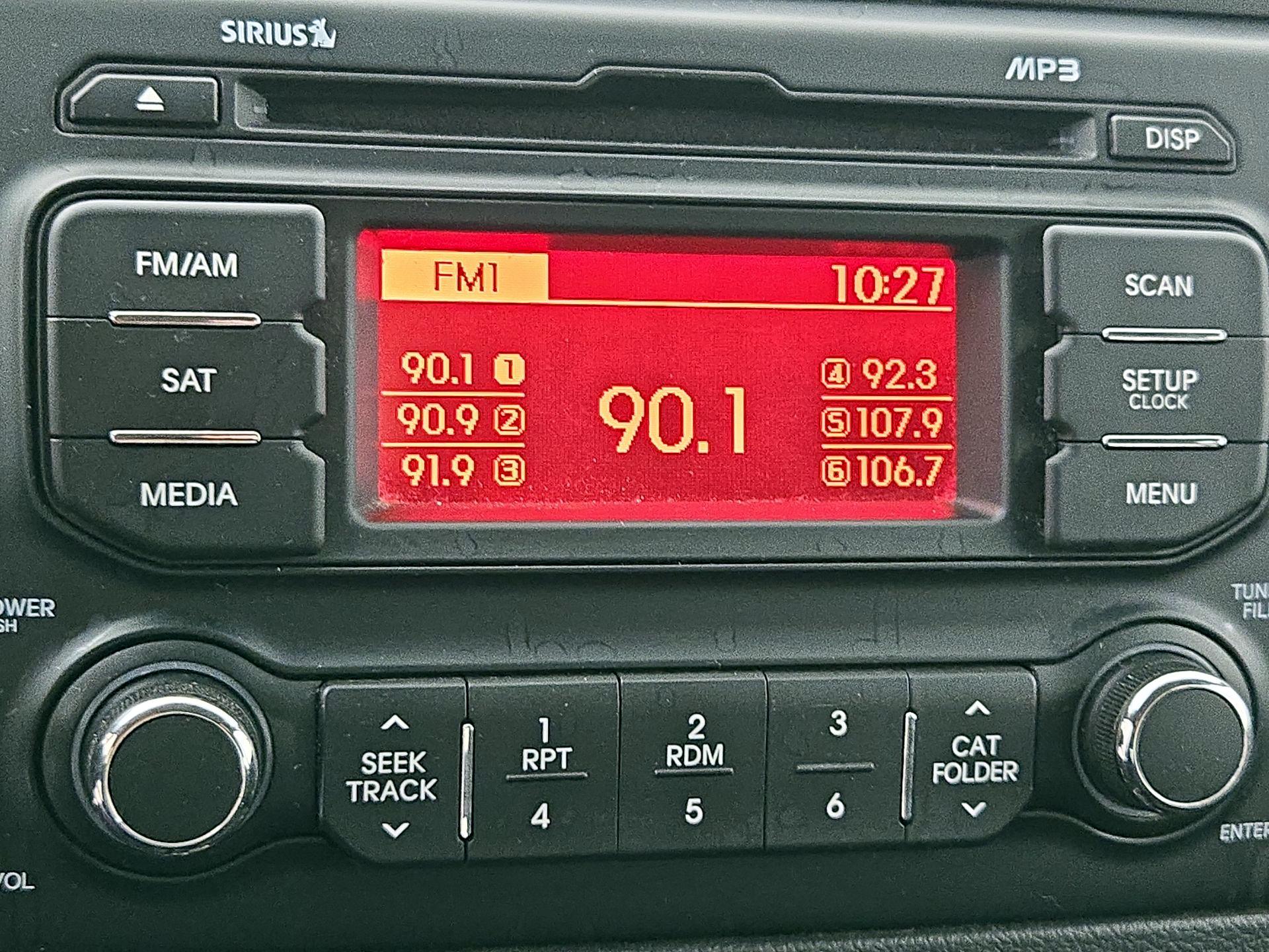 Thumbnail: 2015 Kia Rio - 14