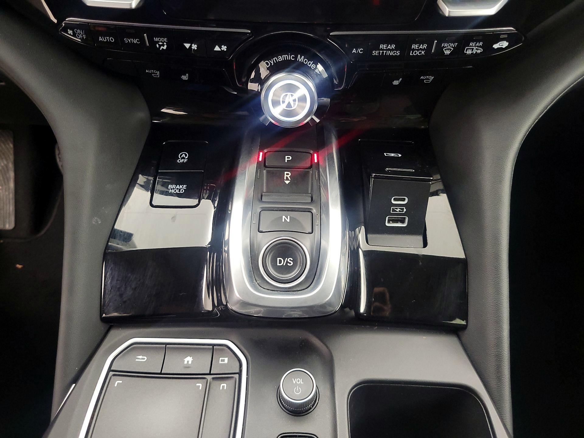 Thumbnail: 2023 Acura MDX - 18