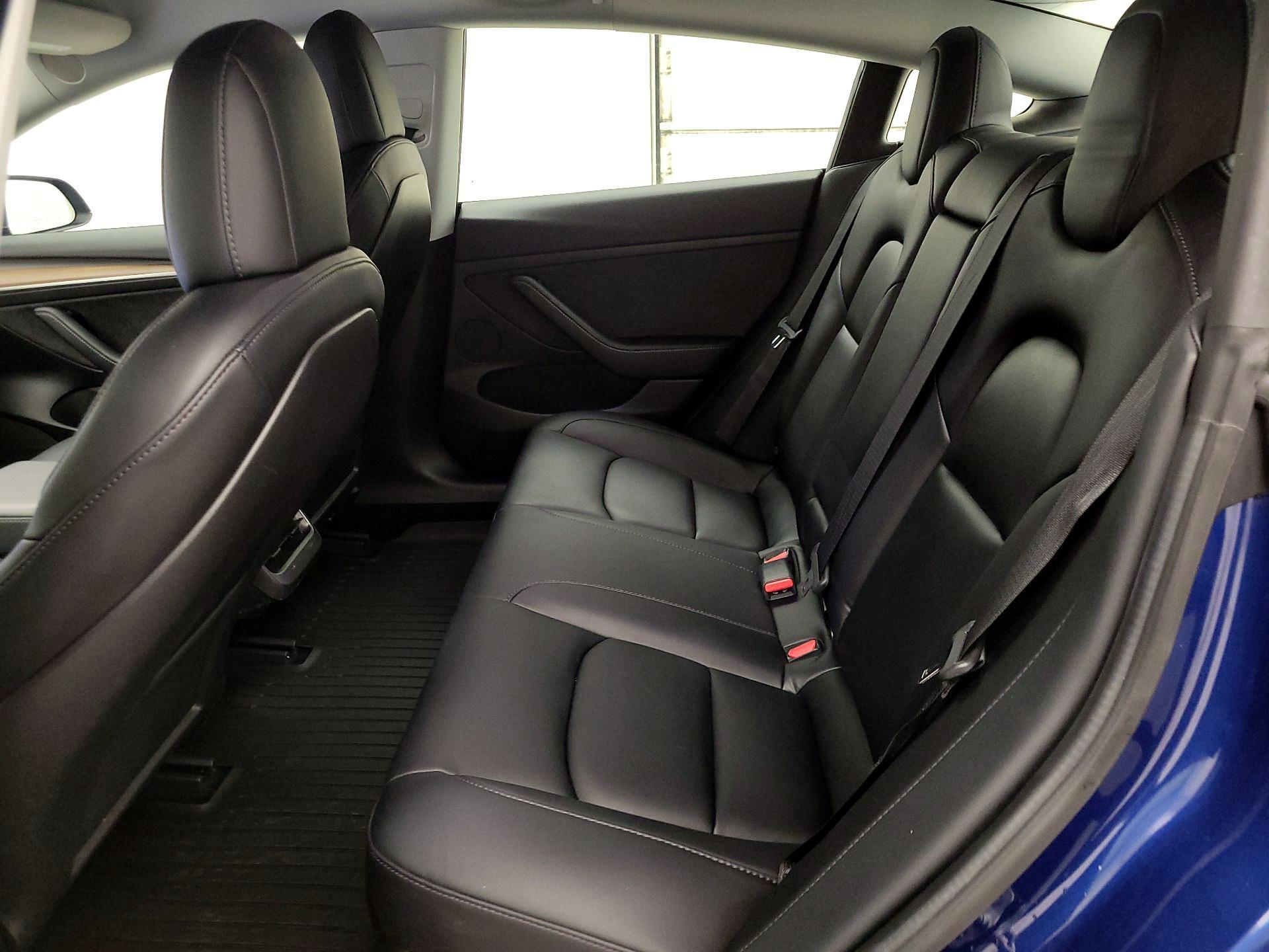 Thumbnail: 2021 Tesla Model 3 - 18