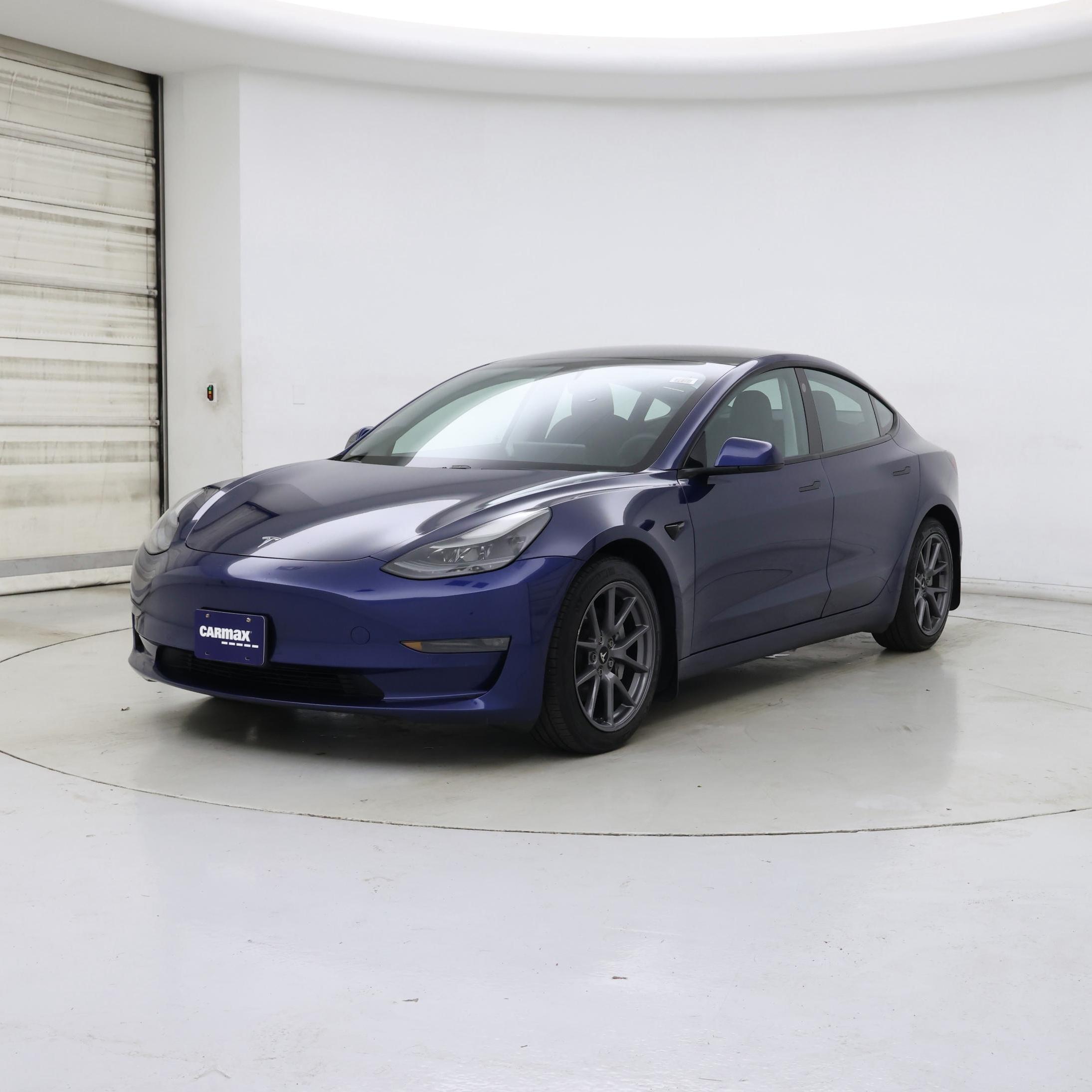 Thumbnail: 2021 Tesla Model 3 - 4