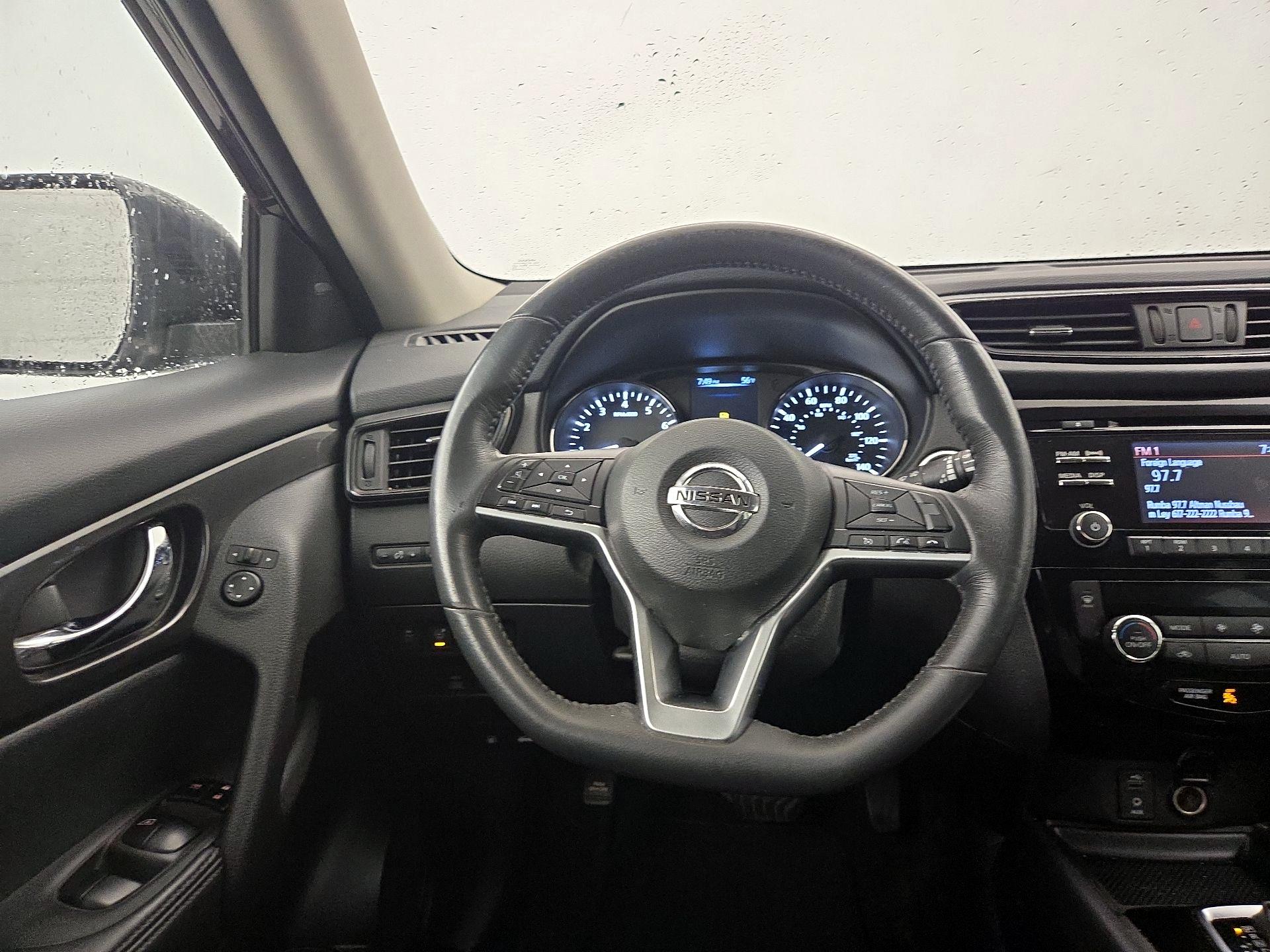 Thumbnail: 2017 Nissan Rogue - 10