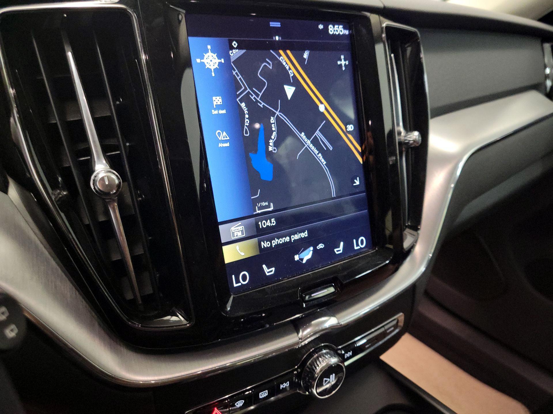 Thumbnail: 2019 Volvo XC60 - 14