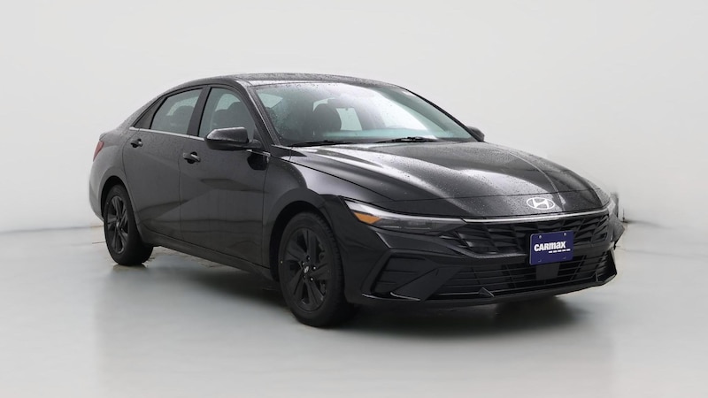 2024 Hyundai Elantra SEL Hero Image