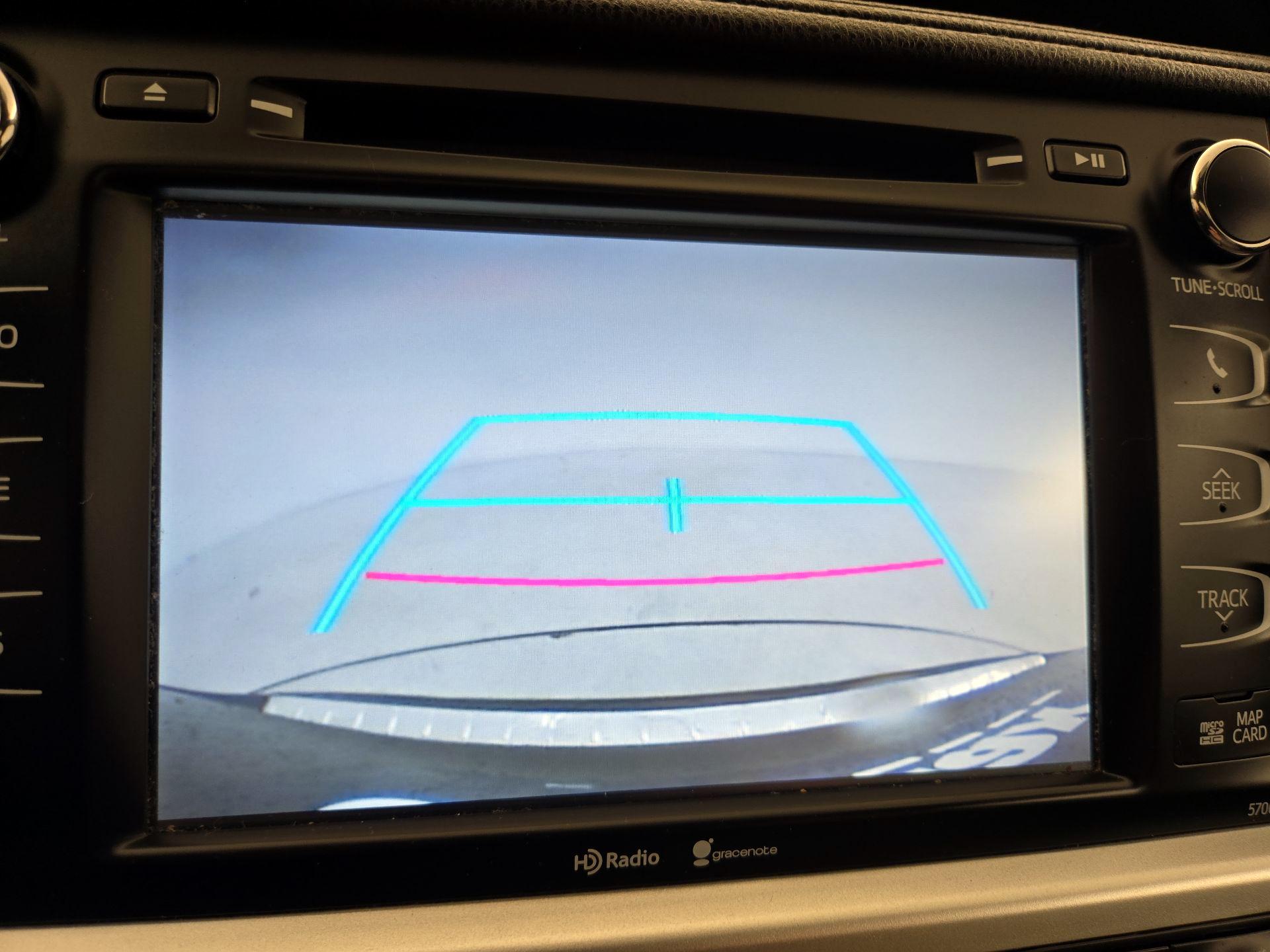 Thumbnail: 2015 Toyota Highlander - 14
