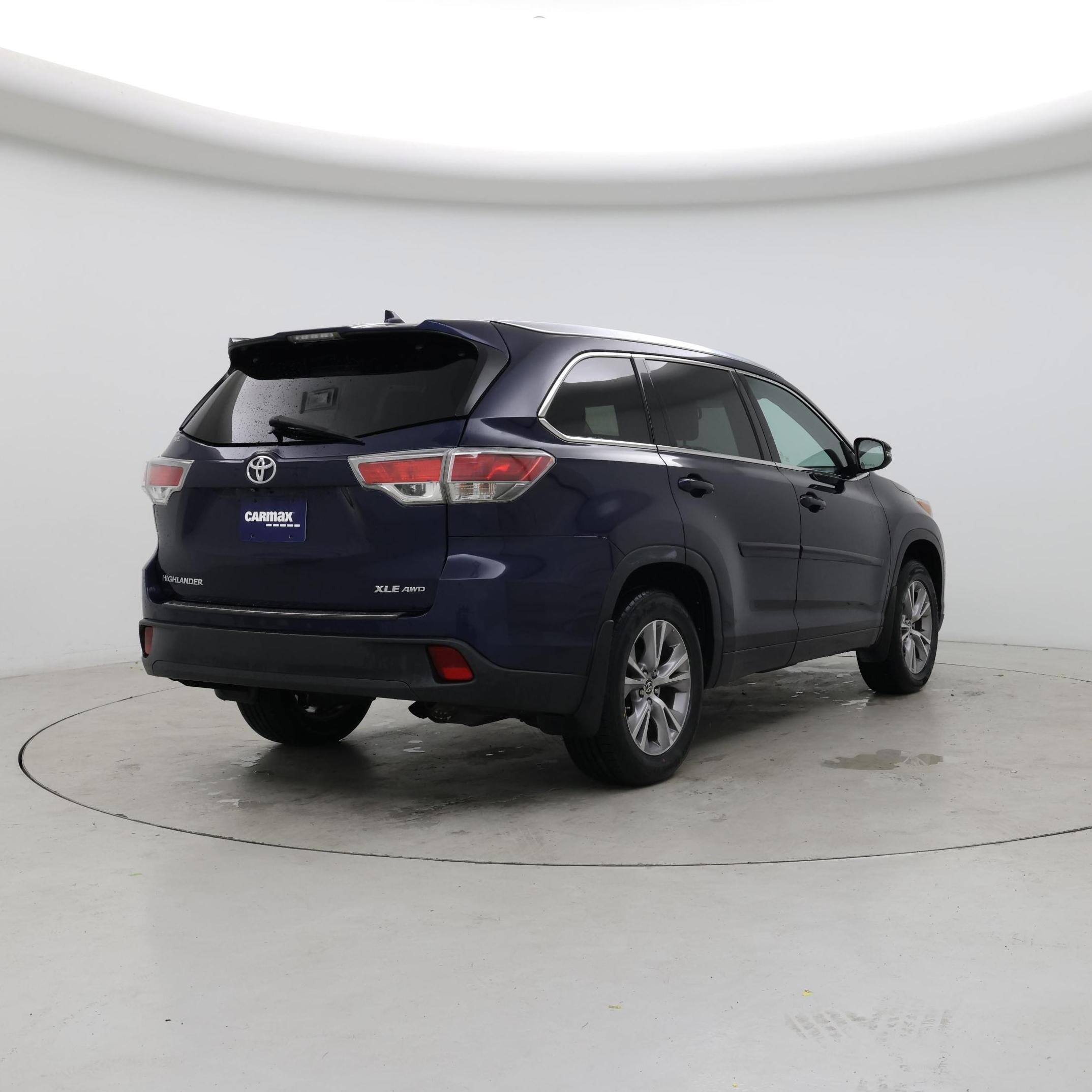 Thumbnail: 2015 Toyota Highlander - 8