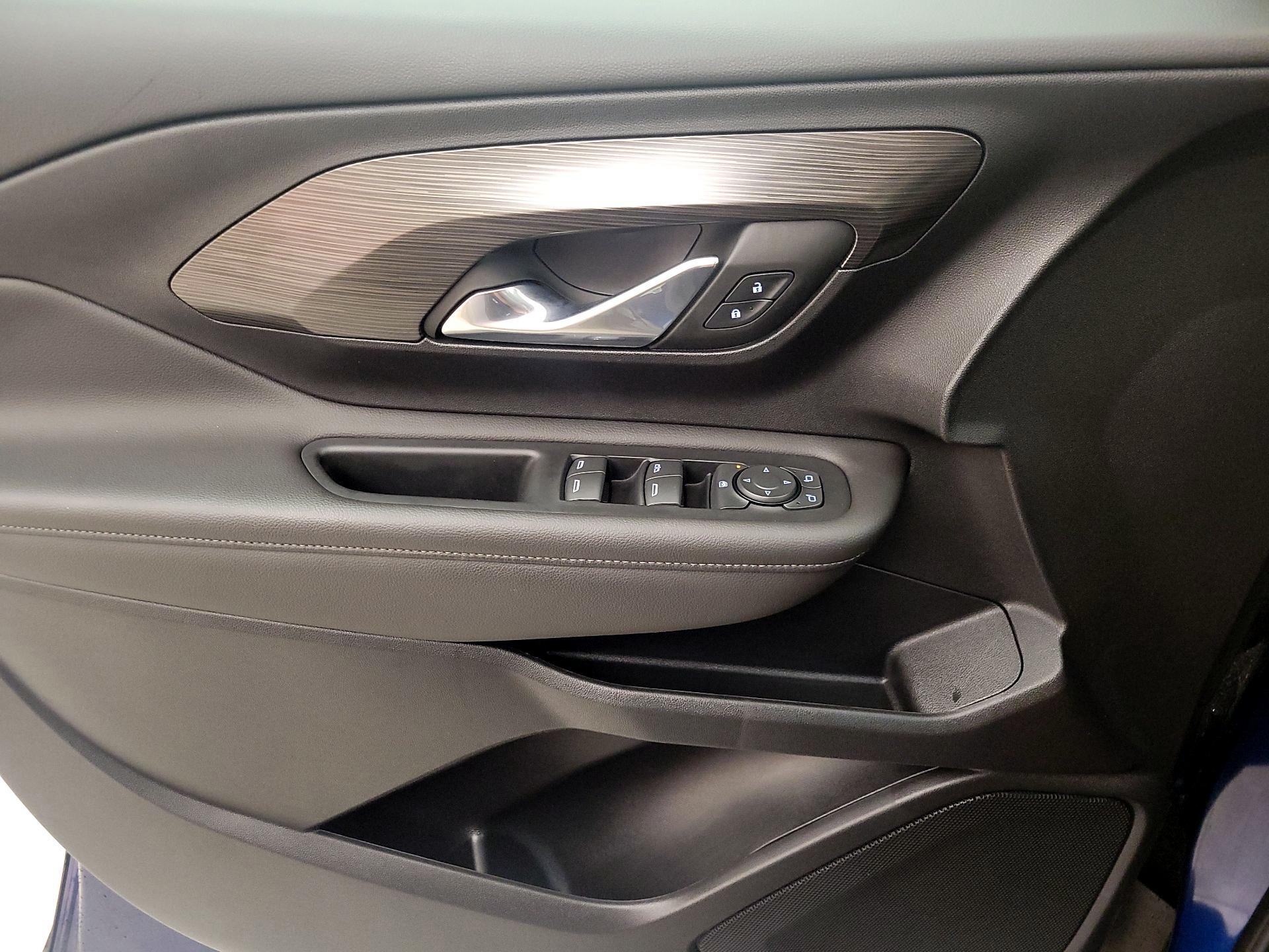 Thumbnail: 2023 GMC Terrain - 12