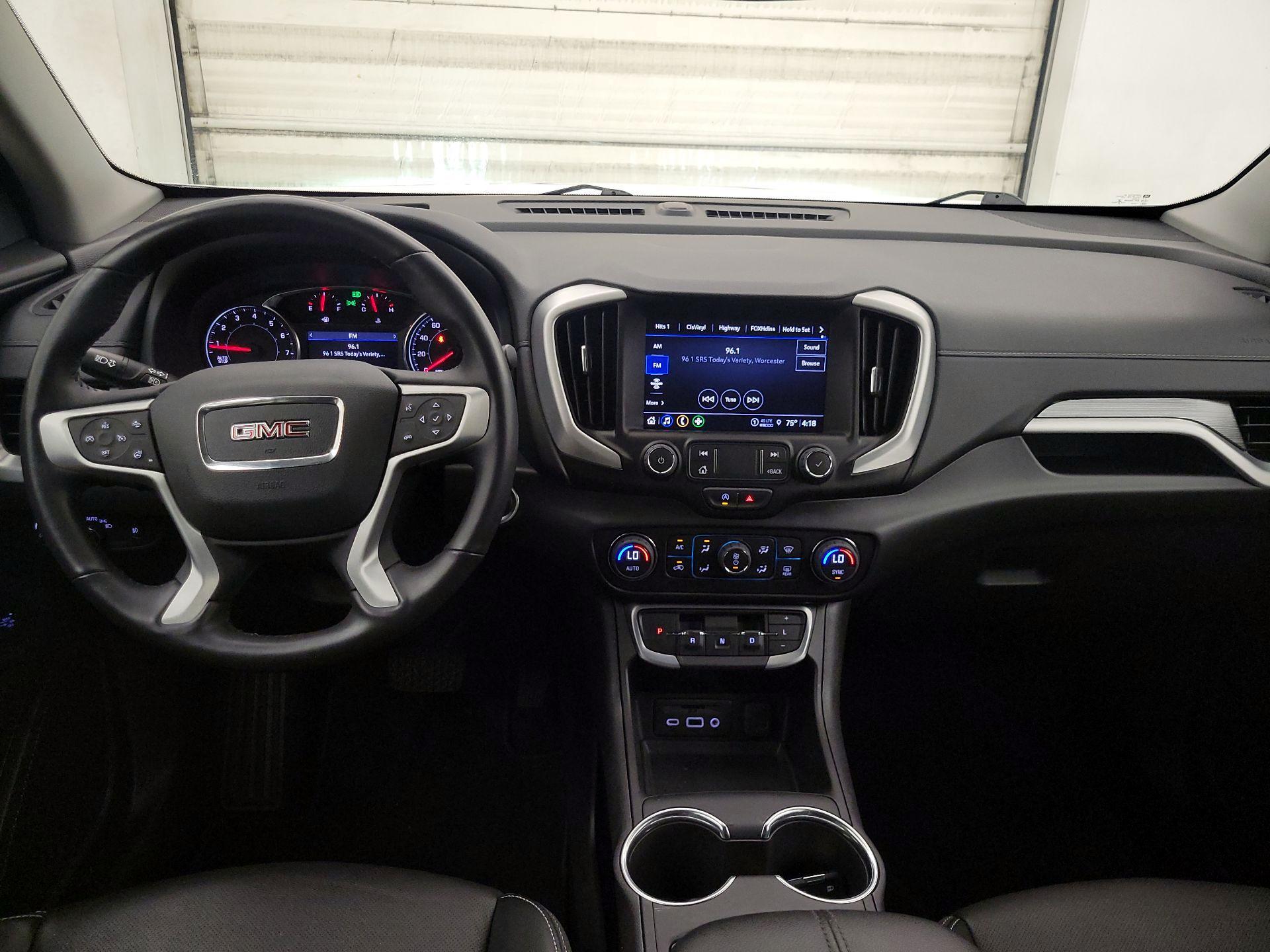 Thumbnail: 2022 GMC Terrain - 9