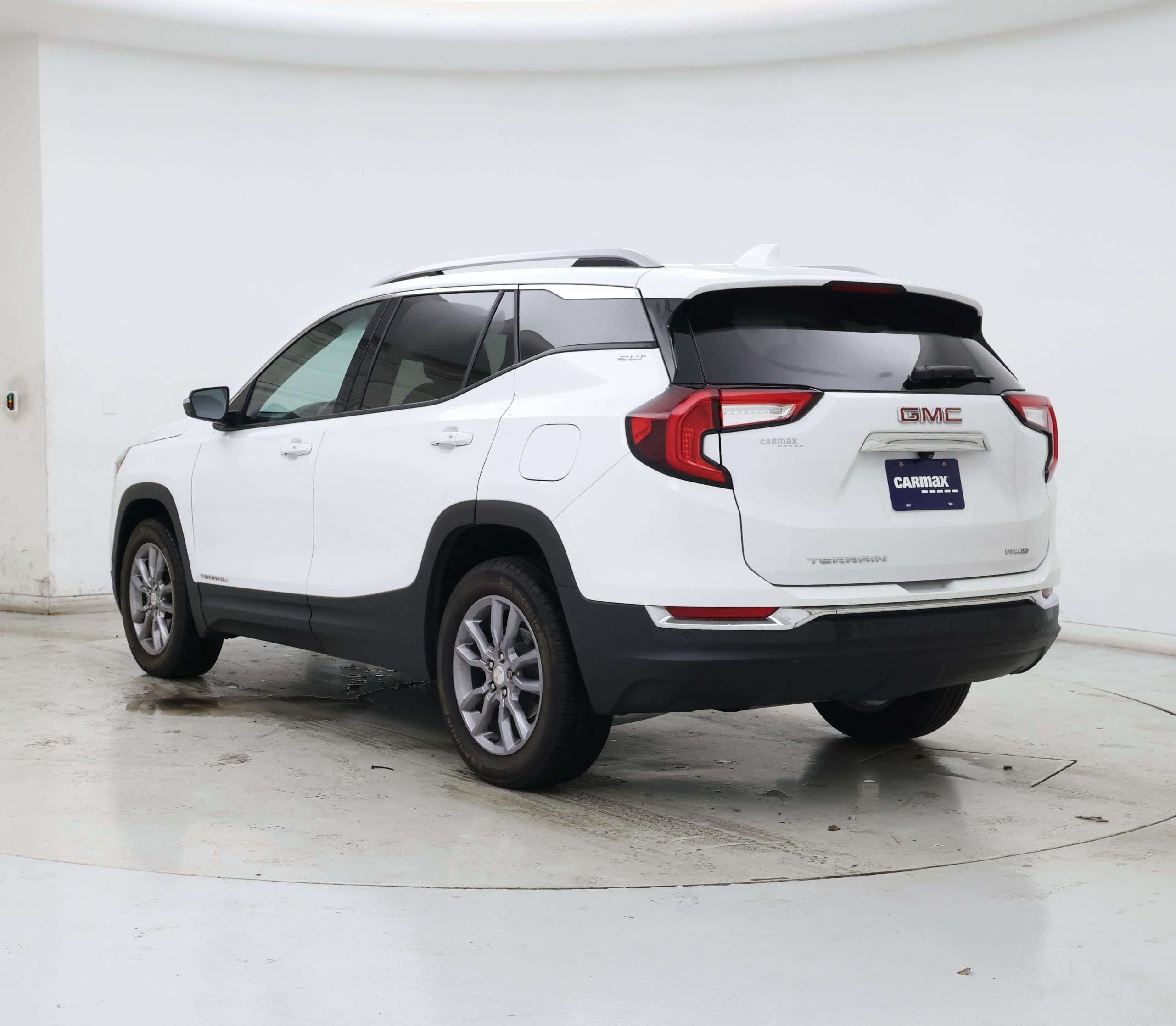 Thumbnail: 2022 GMC Terrain - 2