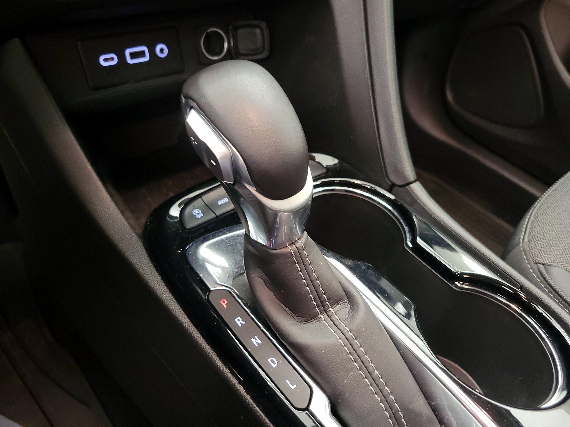 Thumbnail: 2023 Buick Encore GX - 17