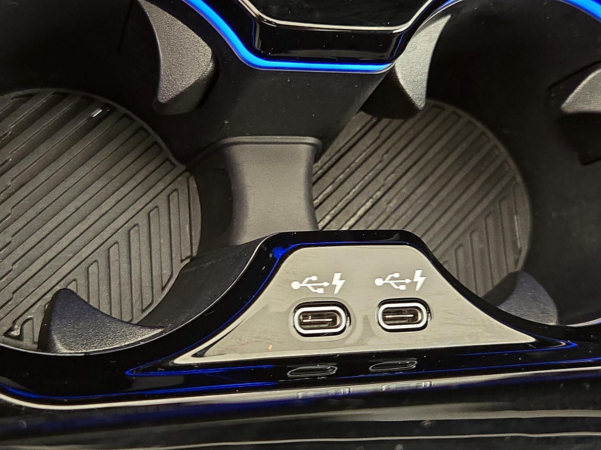 Thumbnail: 2024 BMW i5 - 19