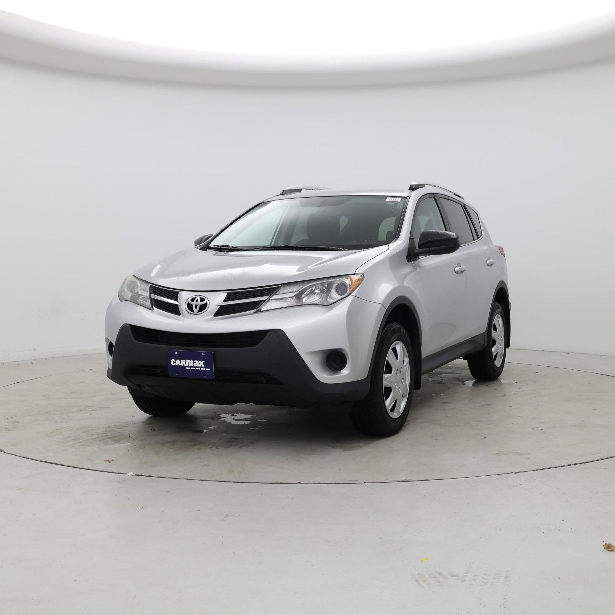 Thumbnail: 2015 Toyota RAV4 - 4