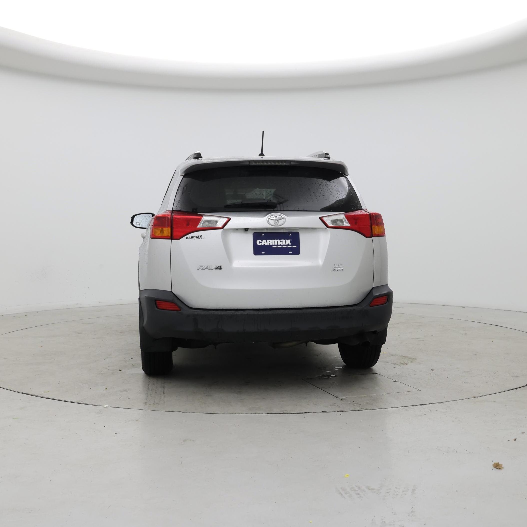 Thumbnail: 2015 Toyota RAV4 - 6