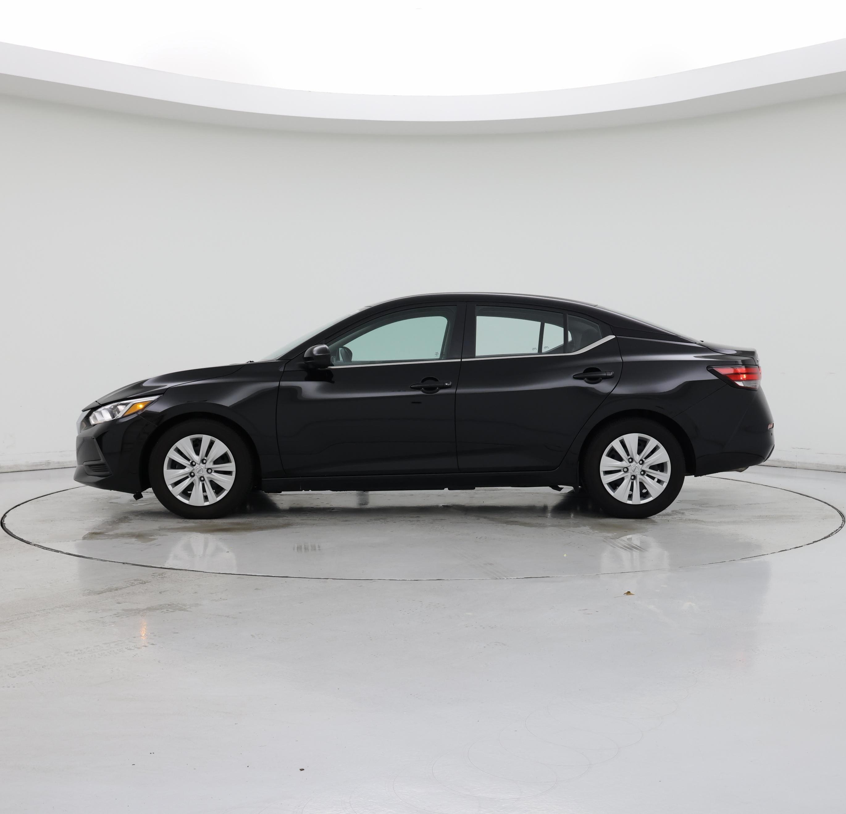 Thumbnail: 2023 Nissan Sentra - 3