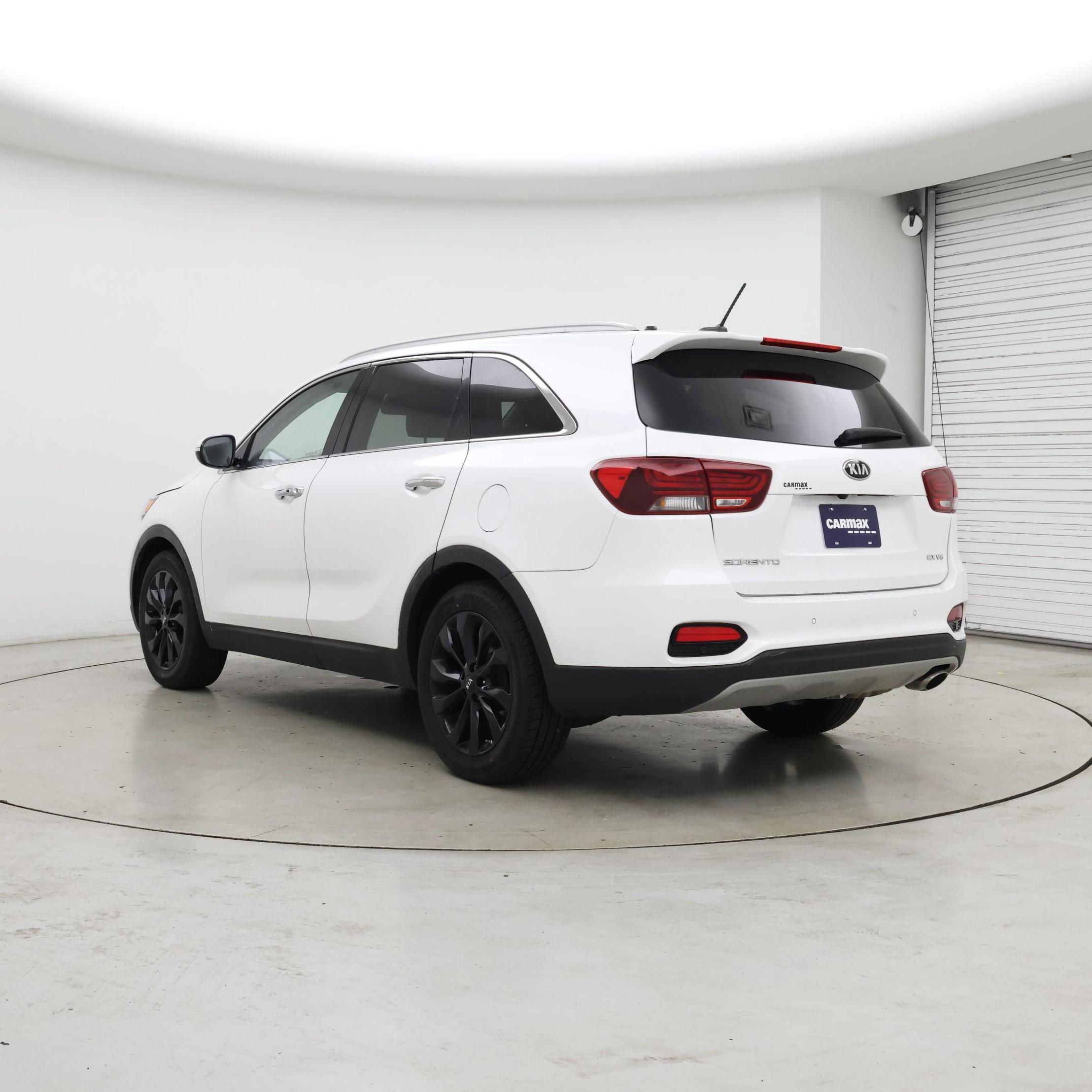 Thumbnail: 2020 Kia Sorento - 2