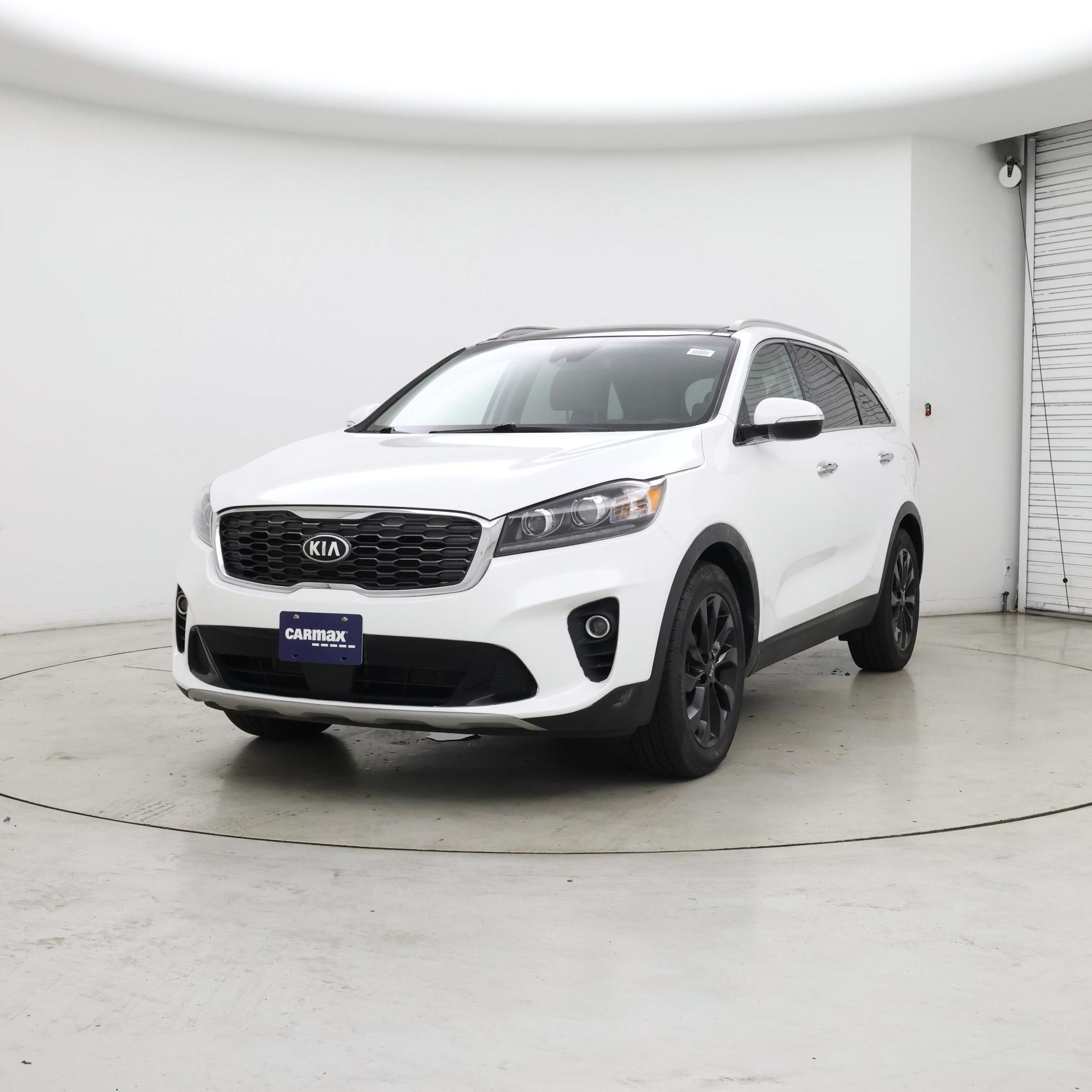 Thumbnail: 2020 Kia Sorento - 4