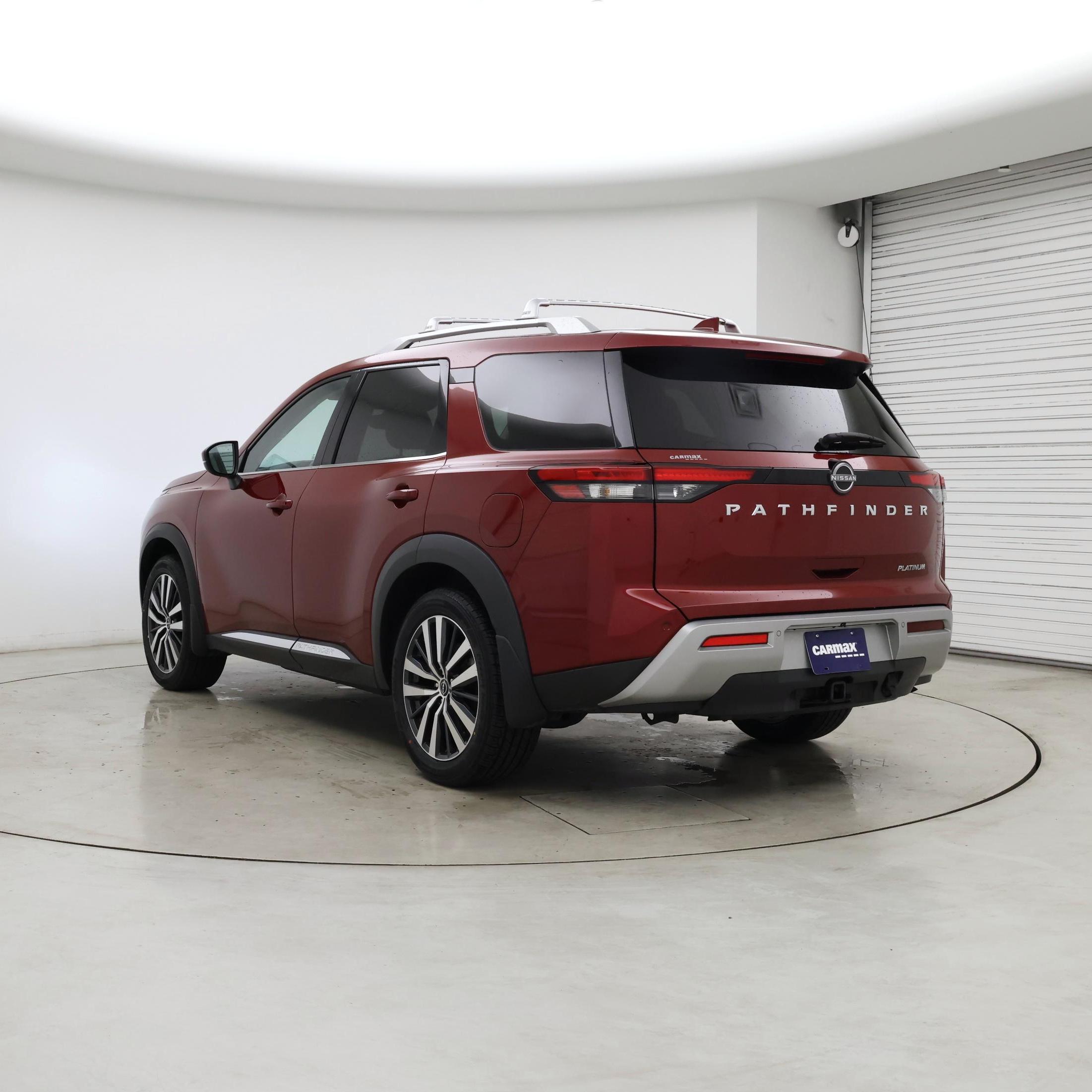 Thumbnail: 2022 Nissan Pathfinder - 2