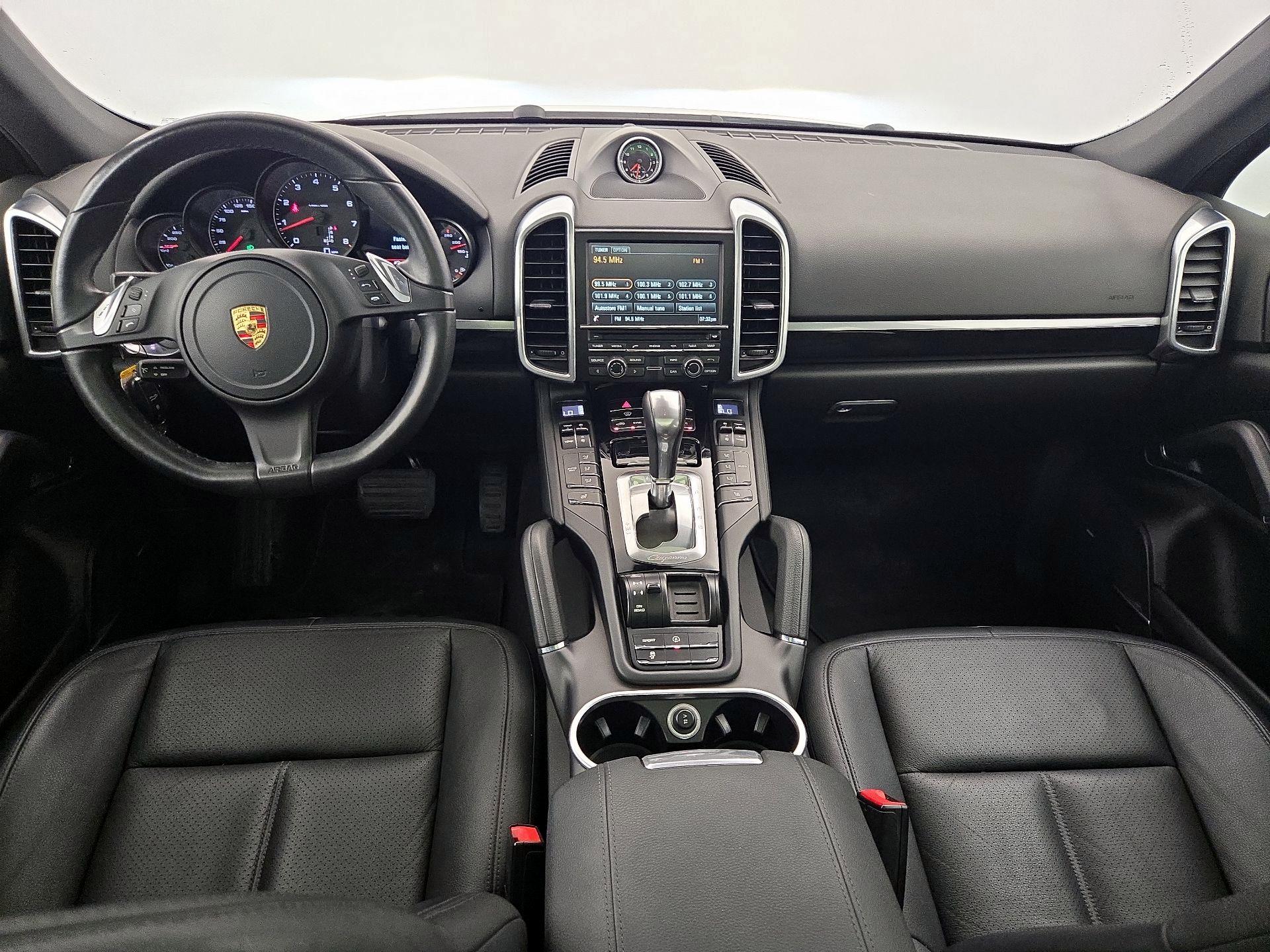 Thumbnail: 2014 Porsche Cayenne - 9