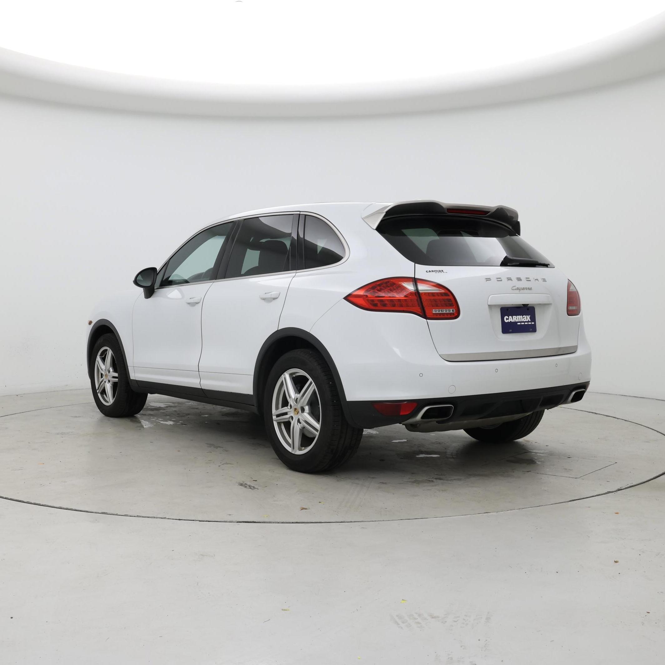 Thumbnail: 2014 Porsche Cayenne - 2