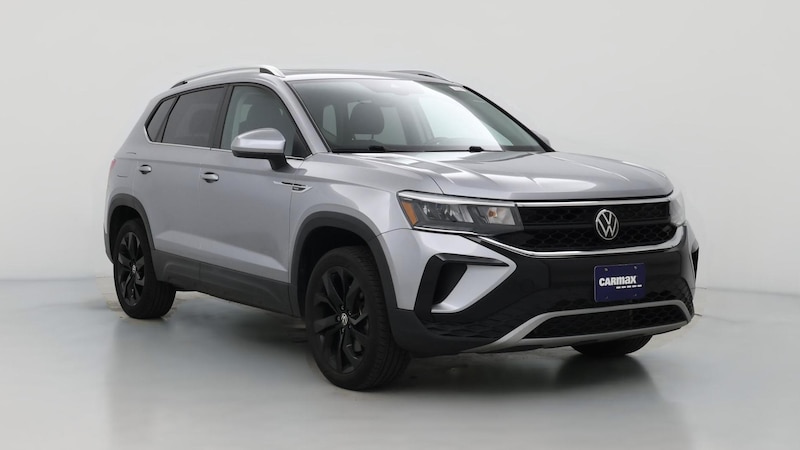 2023 Volkswagen Taos SE Hero Image