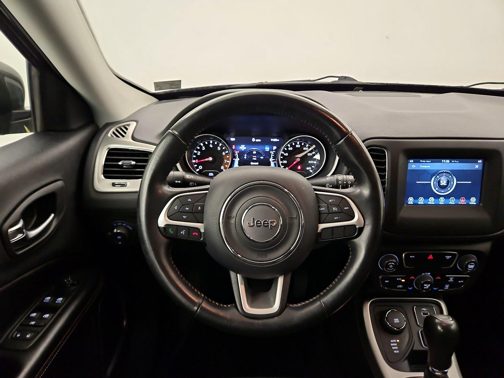 Thumbnail: 2019 Jeep Compass - 10