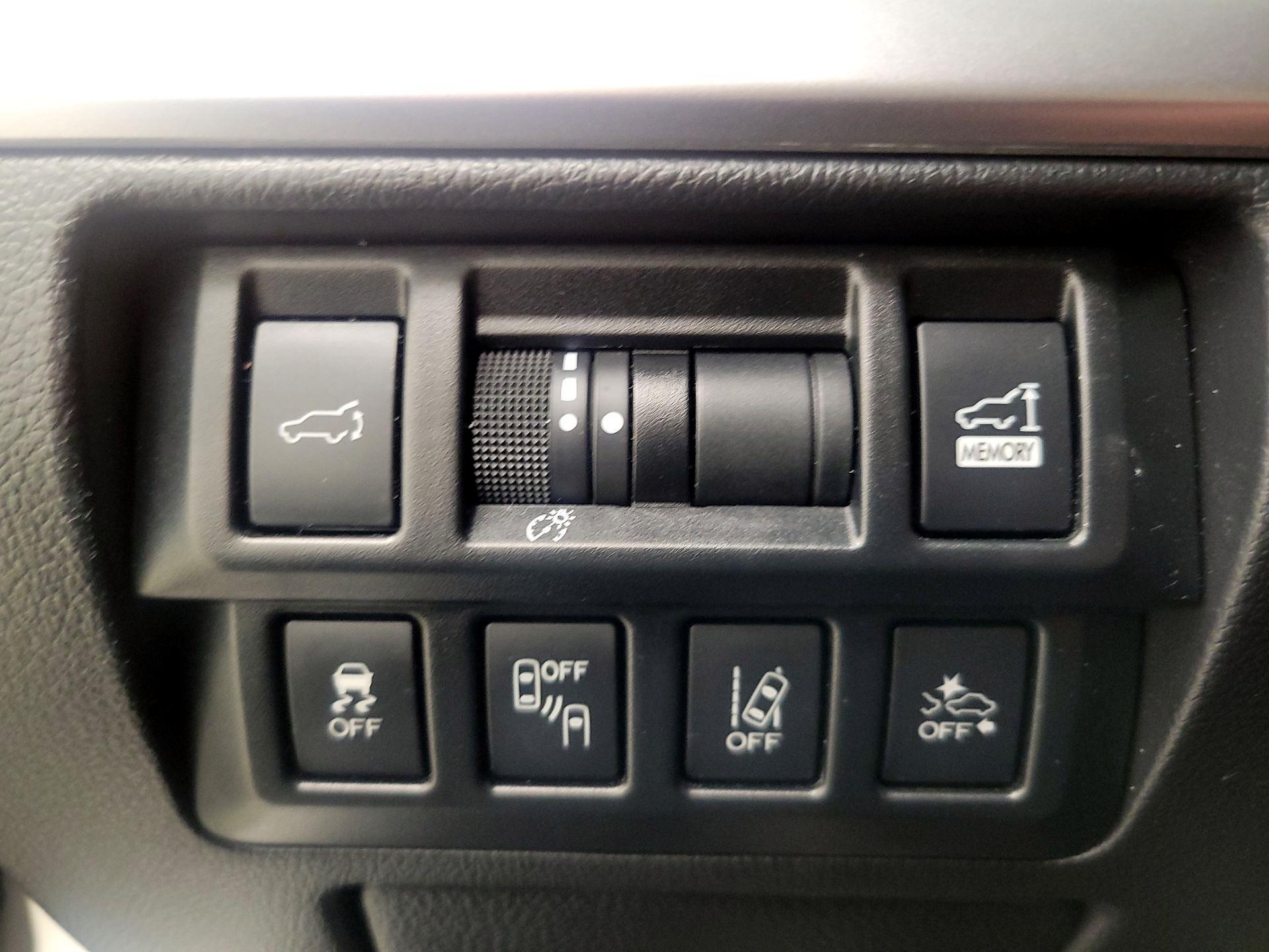 Thumbnail: 2019 Subaru Outback - 13