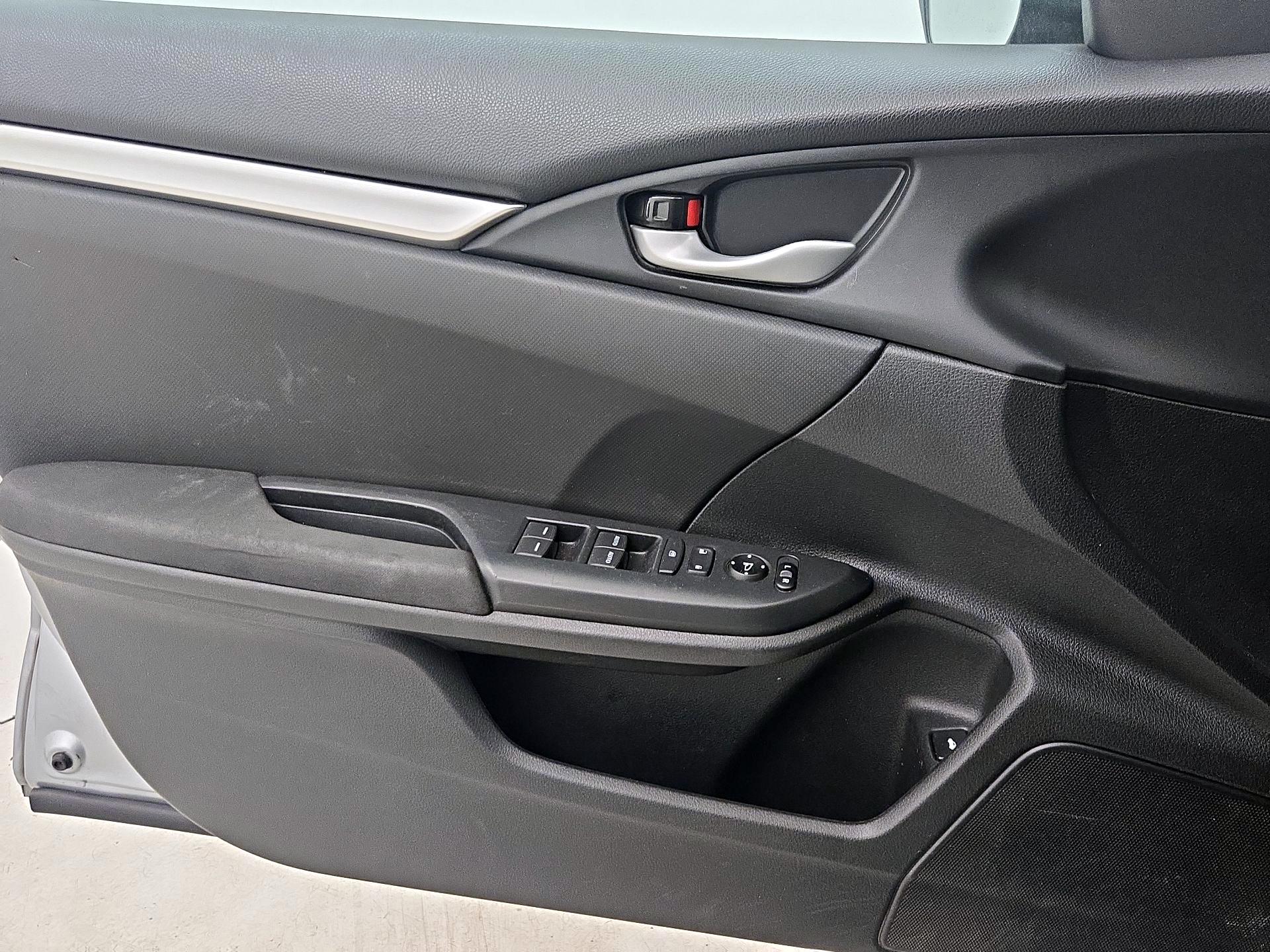 Thumbnail: 2020 Honda Civic - 12