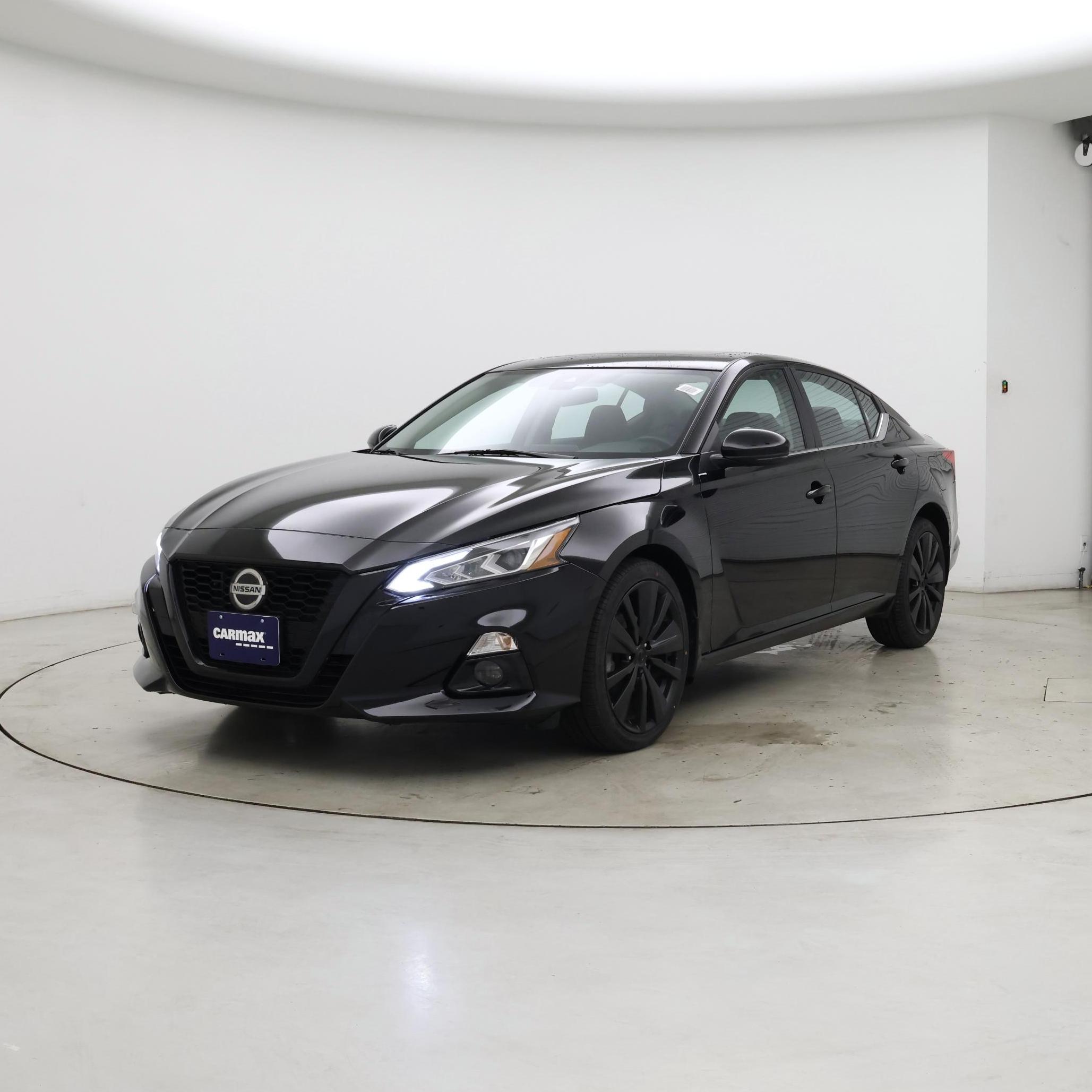 Thumbnail: 2022 Nissan Altima - 4