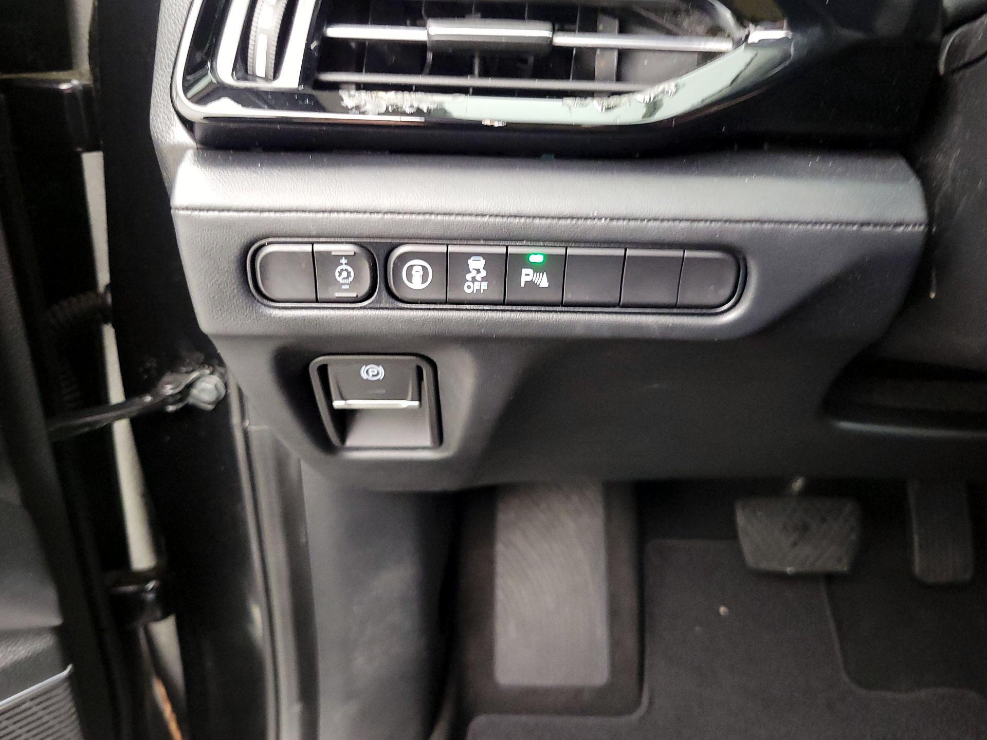 Thumbnail: 2023 Acura MDX - 13