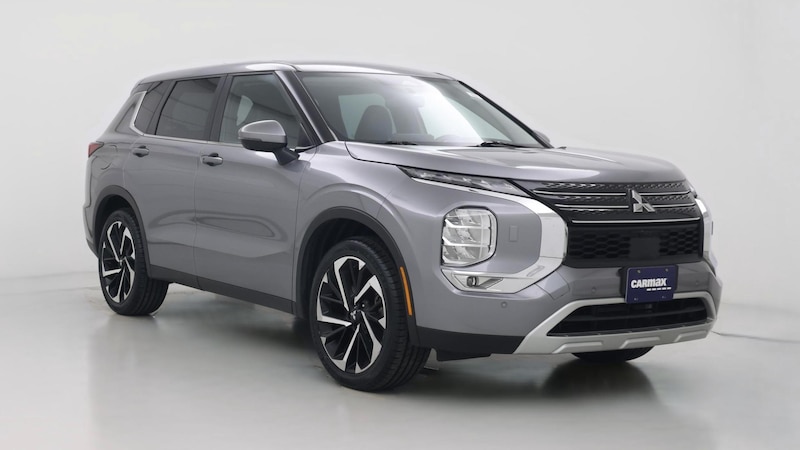 2023 Mitsubishi Outlander SE Hero Image