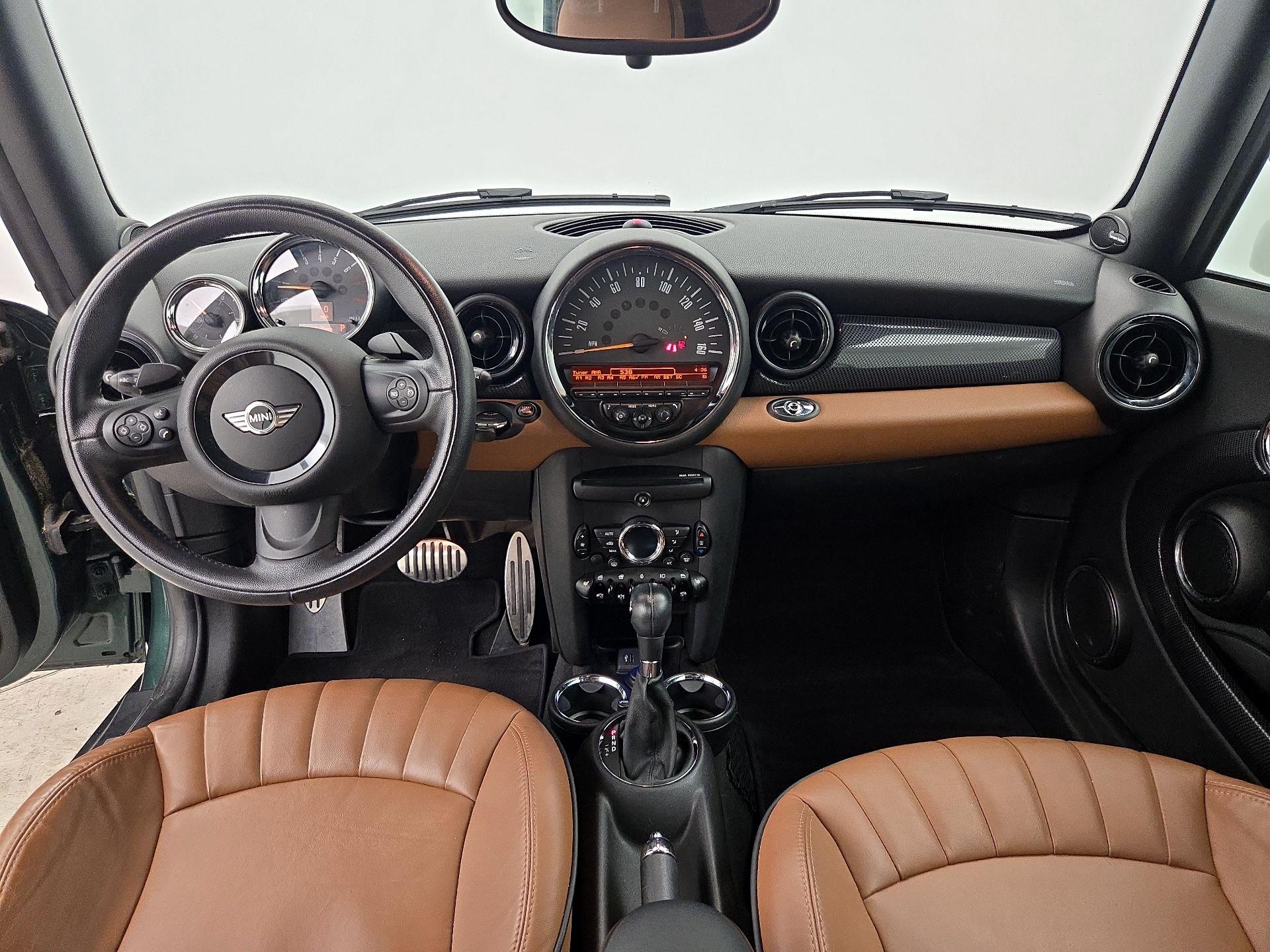 Thumbnail: 2015 MINI Cooper - 9