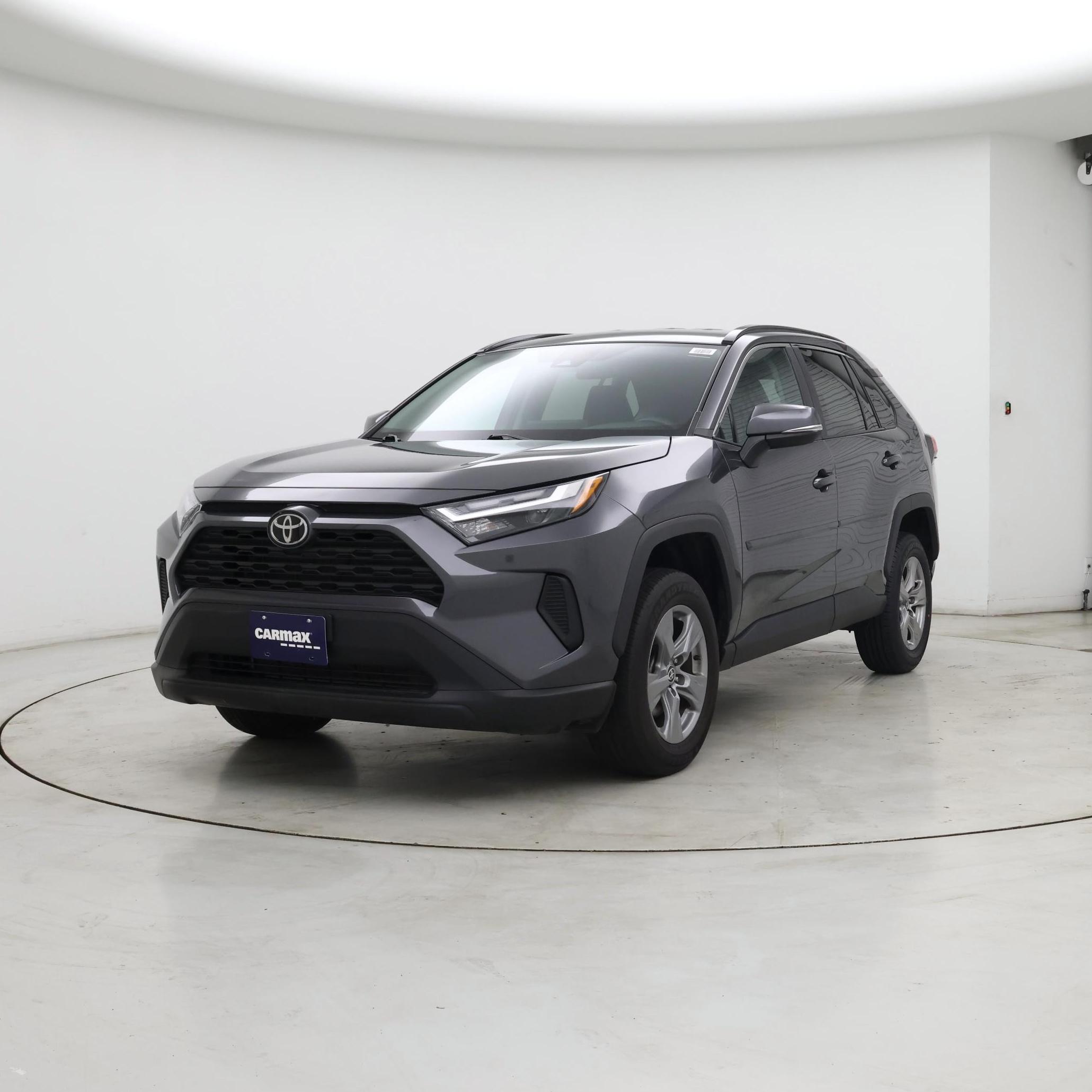 Thumbnail: 2022 Toyota RAV4 - 4