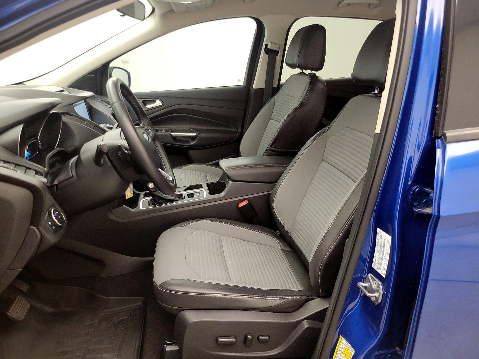 Thumbnail: 2017 Ford Escape - 11