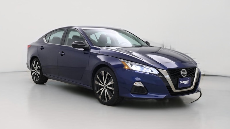 2022 Nissan Altima SR Hero Image