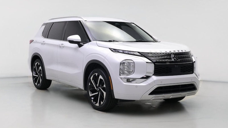 2022 Mitsubishi Outlander SEL Hero Image