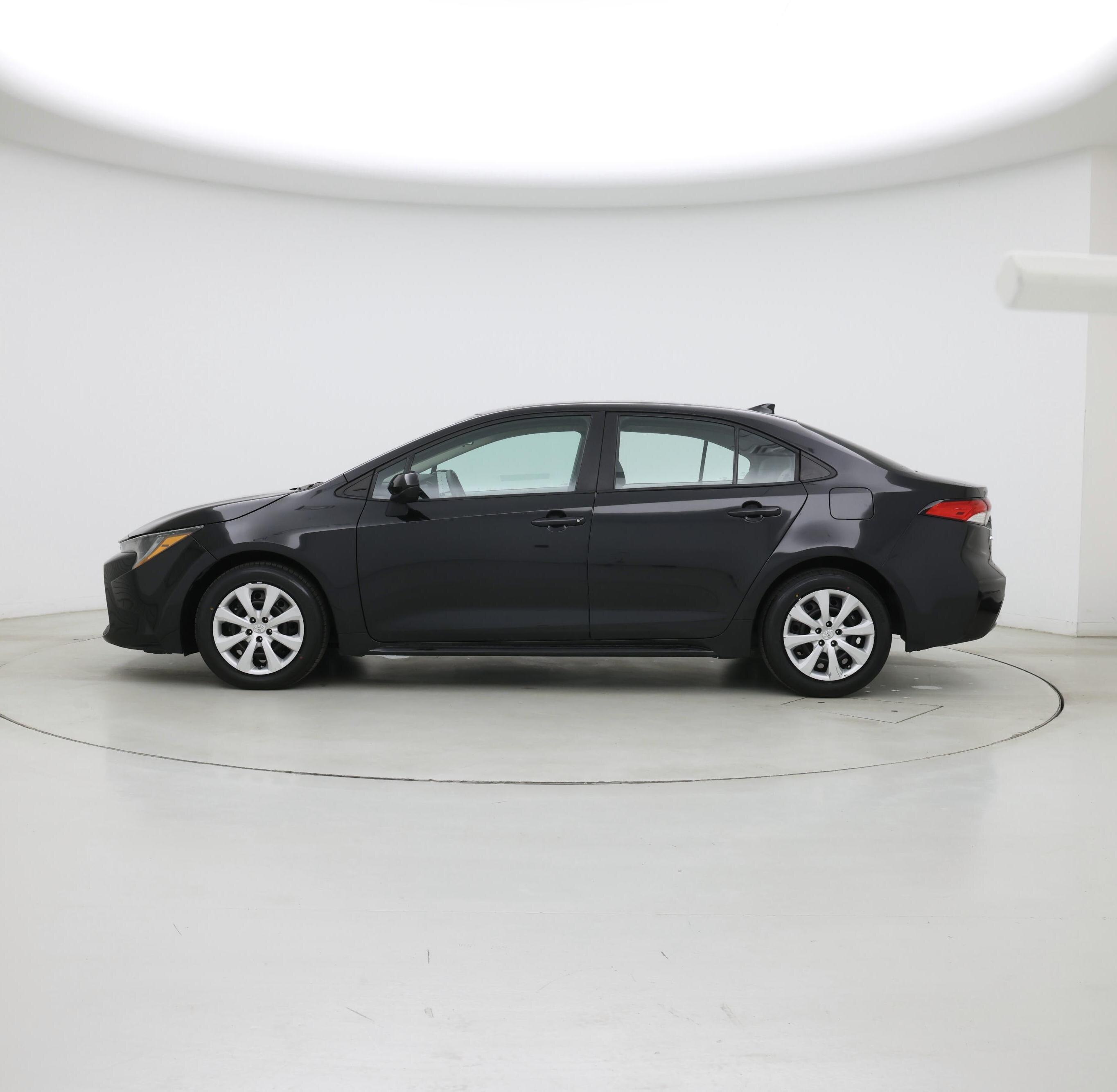 Thumbnail: 2022 Toyota Corolla - 3